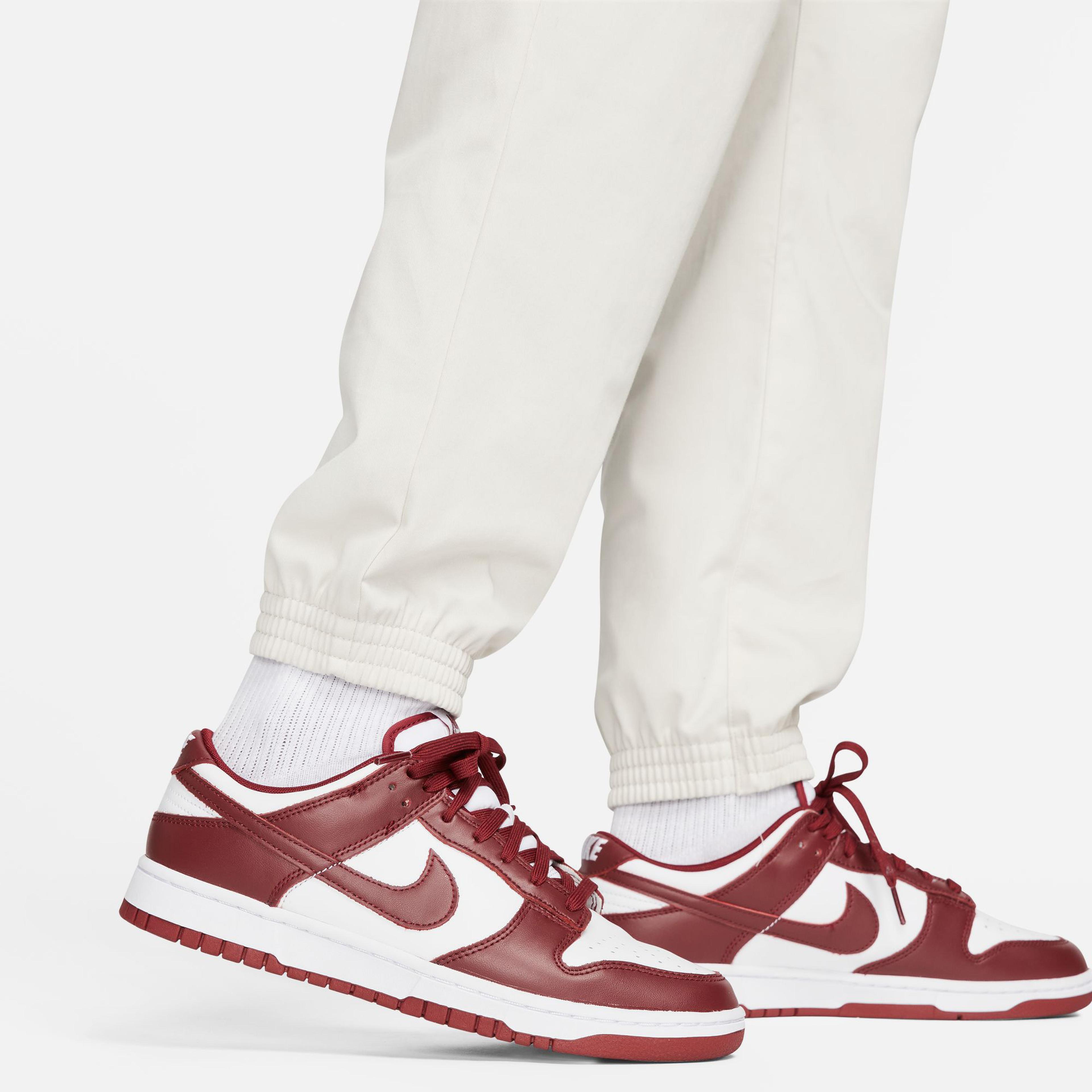 Nike Sportswear Erkek Beyaz Eşofman Altı