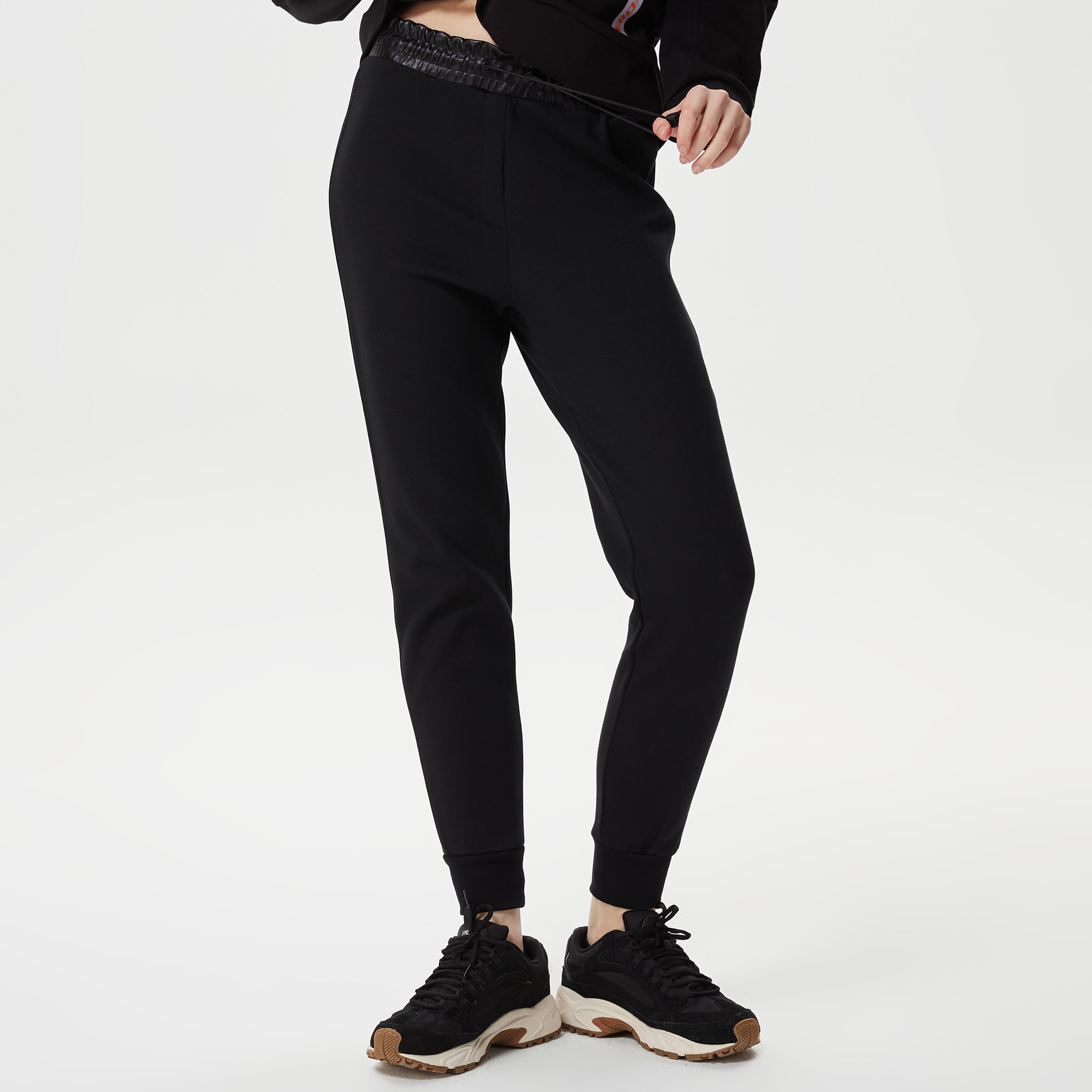 Skechers Foil Covered Jogger Kadın Siyah Eşofman Altı