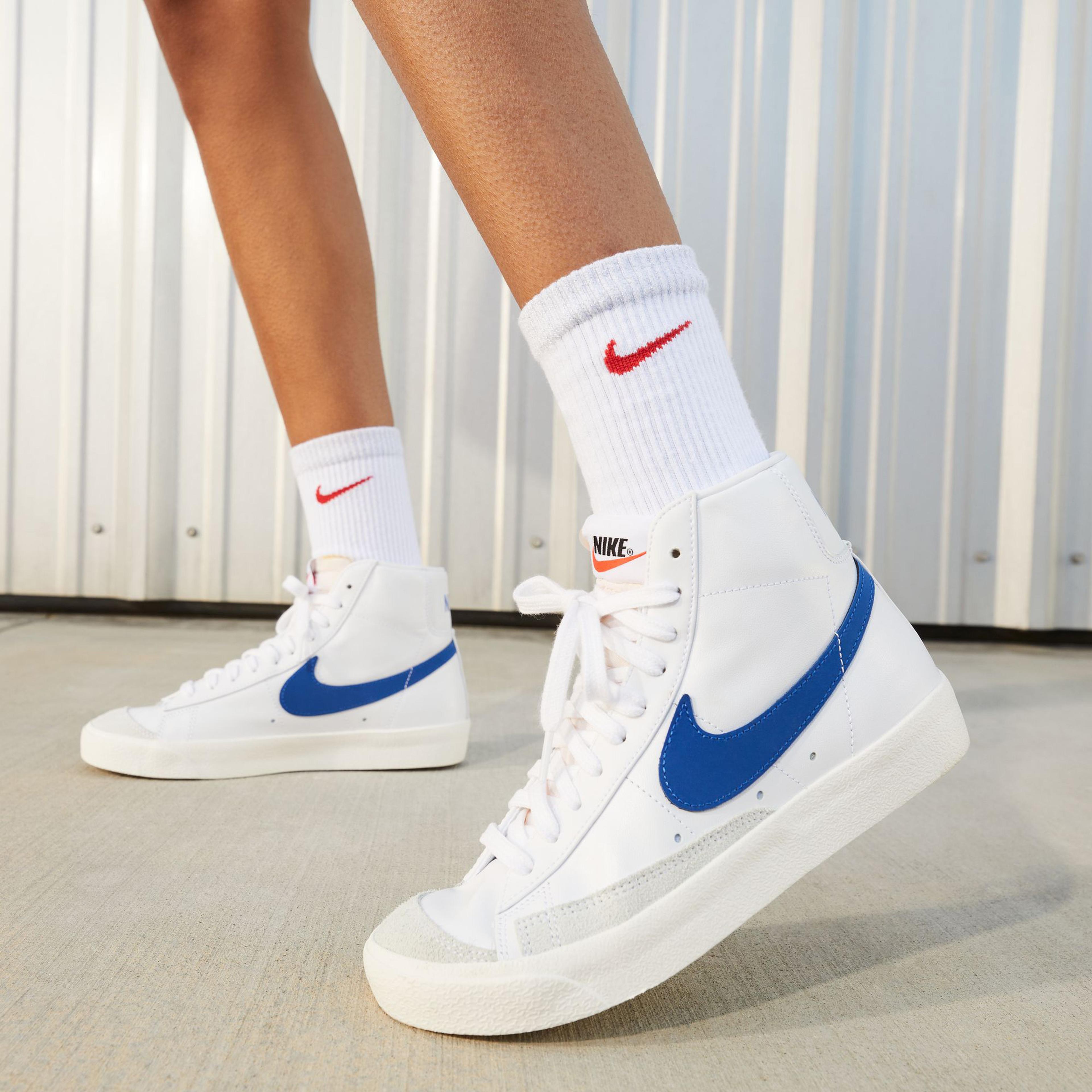Nike Blazer Mid '77 Unisex Beyaz Sneaker