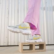 Nike TC 7900 Kadın Gri Spor Ayakkabı