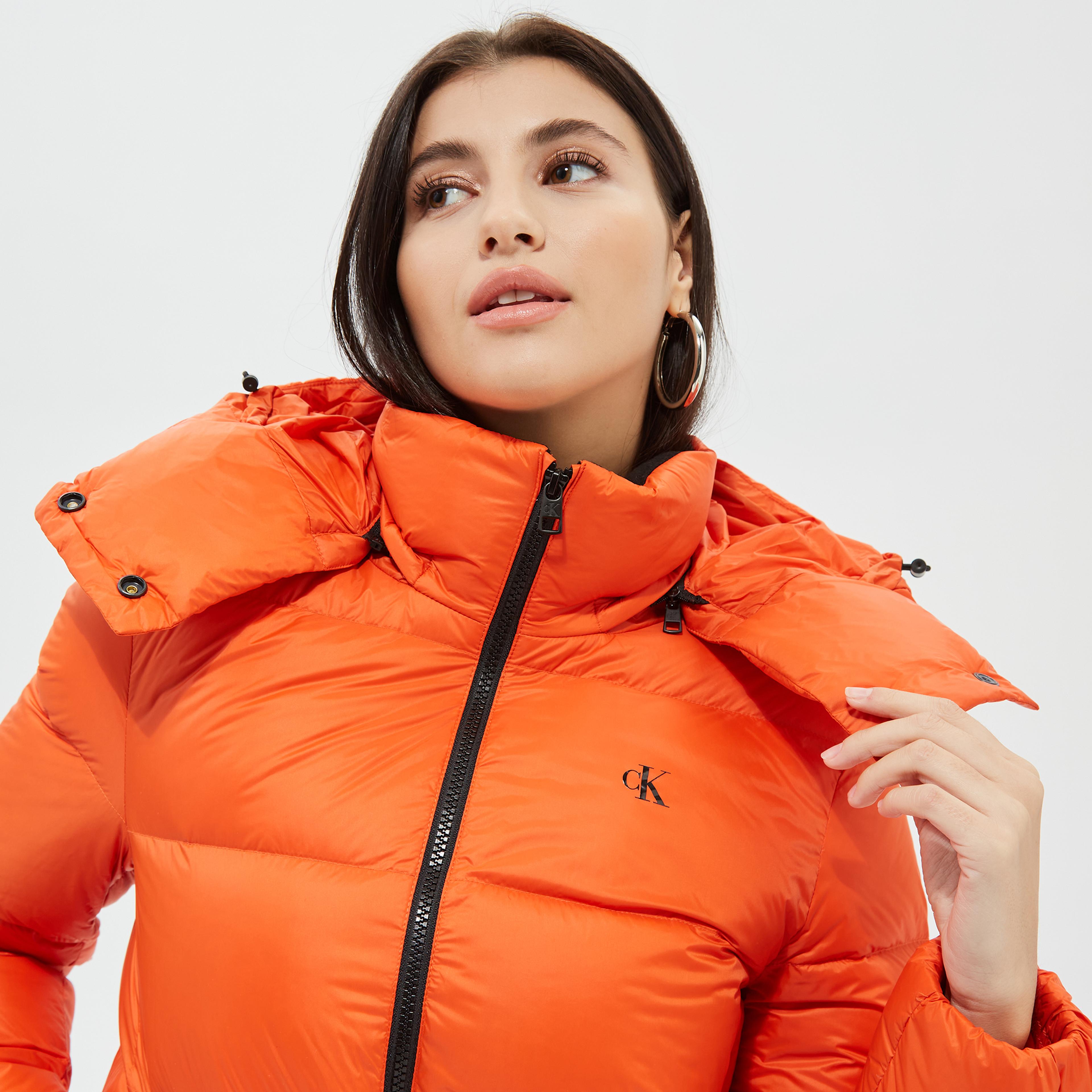 Calvin Klein Recycled Nylon Down Puffer Kadın Turuncu Mont