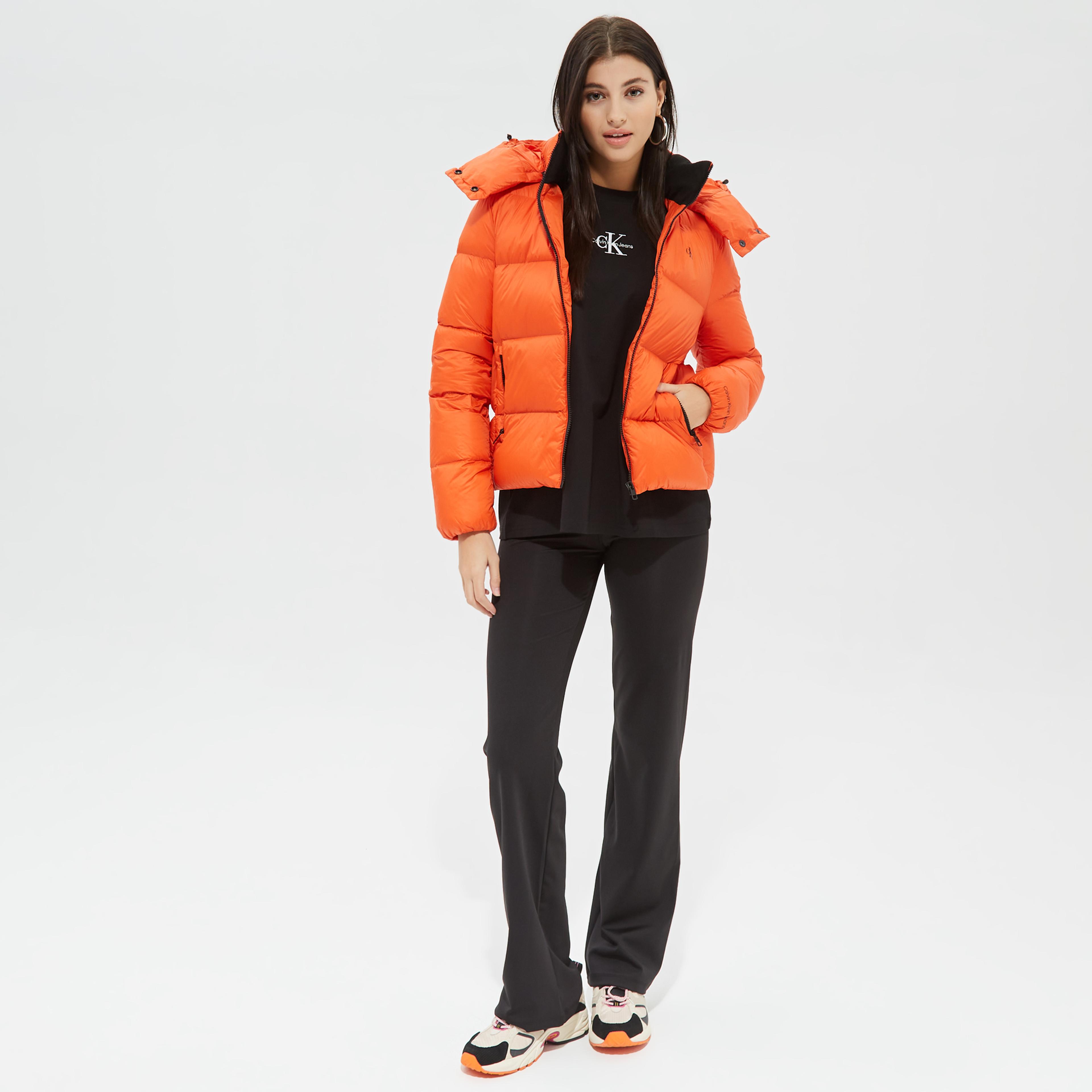 Calvin Klein Recycled Nylon Down Puffer Kadın Turuncu Mont