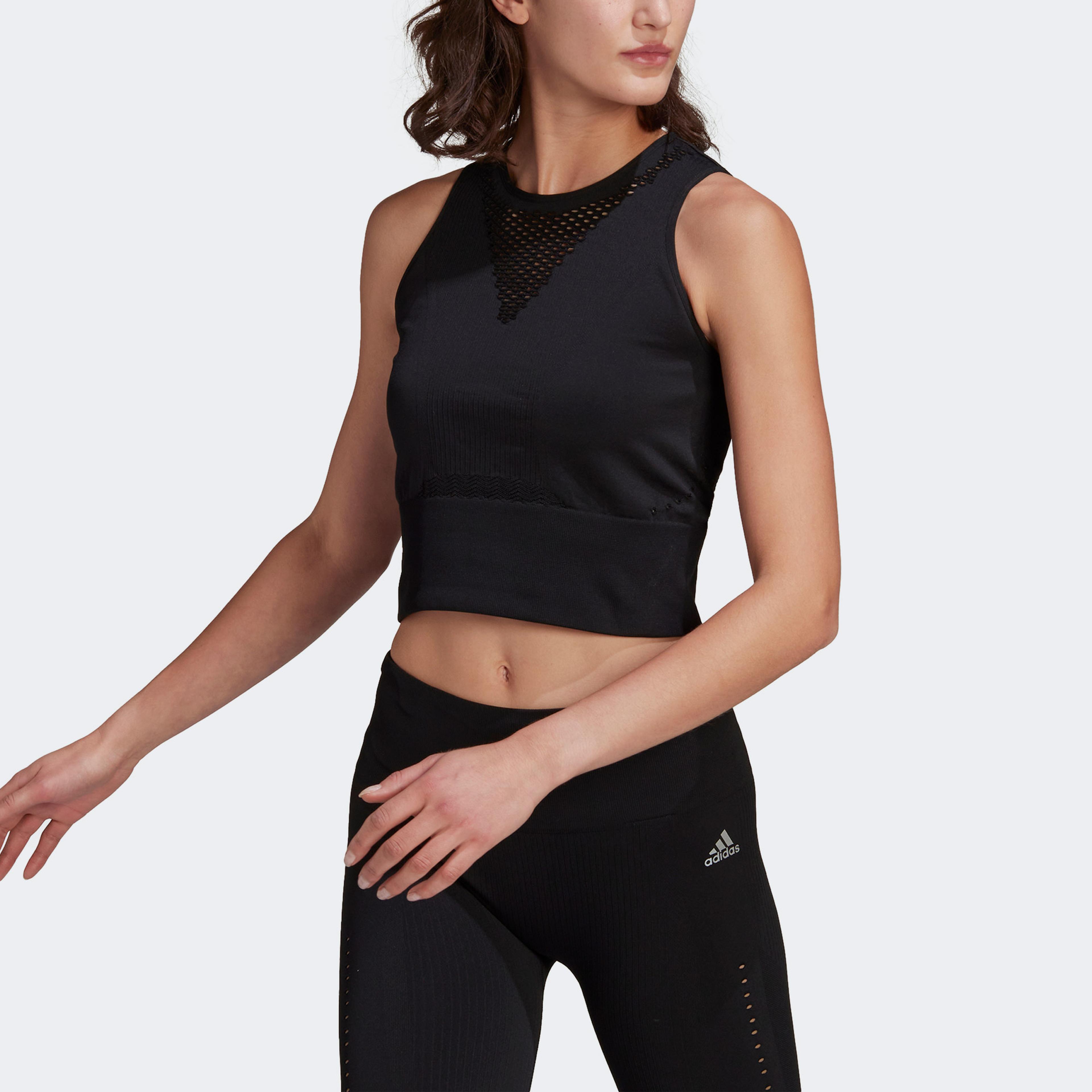 adidas Aeroknit Kadın Siyah Crop Top