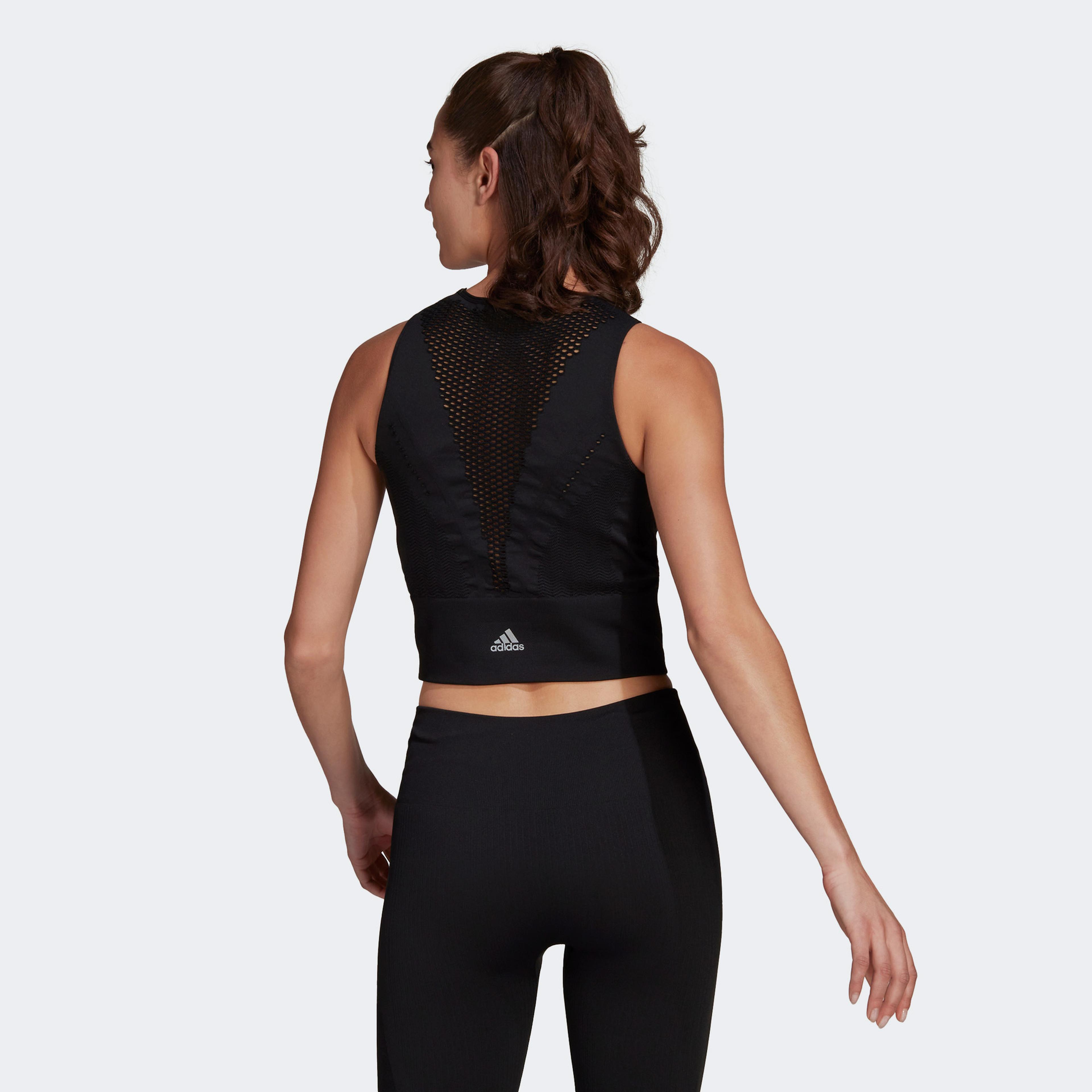 adidas Aeroknit Kadın Siyah Crop Top