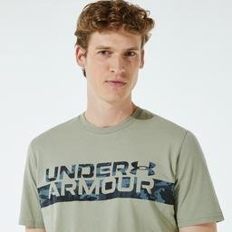 Under Armour Camo Chest Stripe Erkek Haki T-Shirt