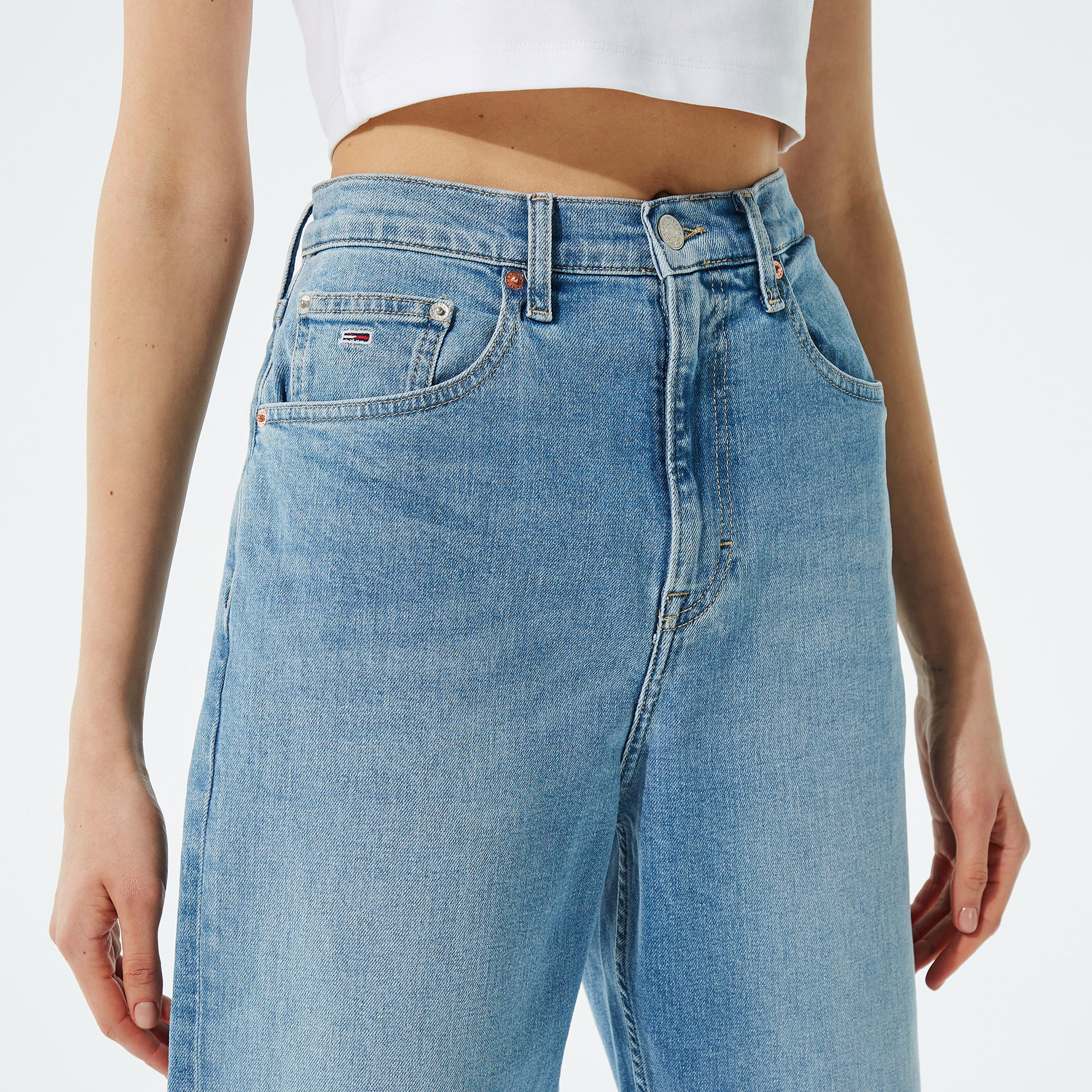 Tommy Jeans Mom Kadın Mavi Jean