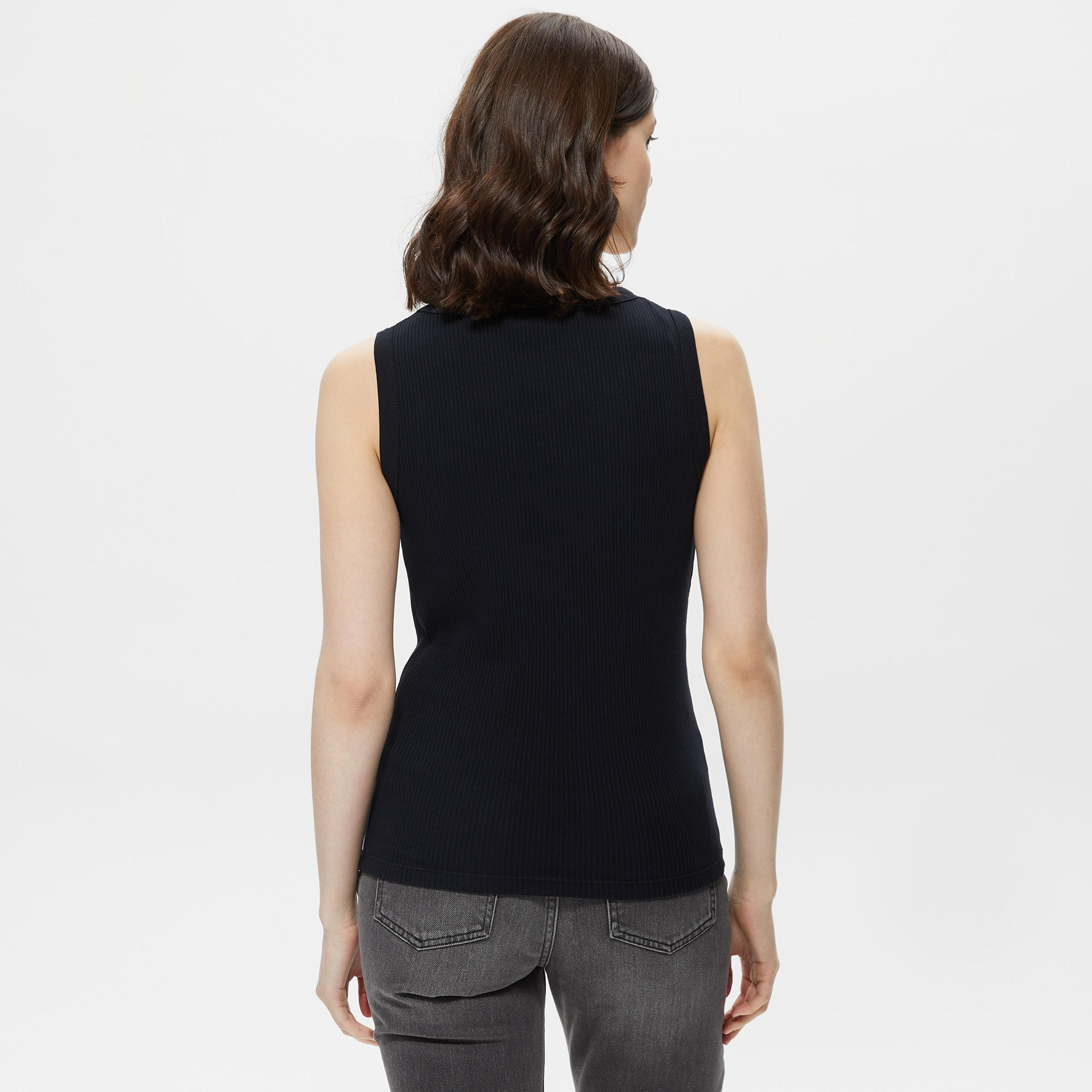 Nautica Kadın Siyah Kolsuz T-Shirt