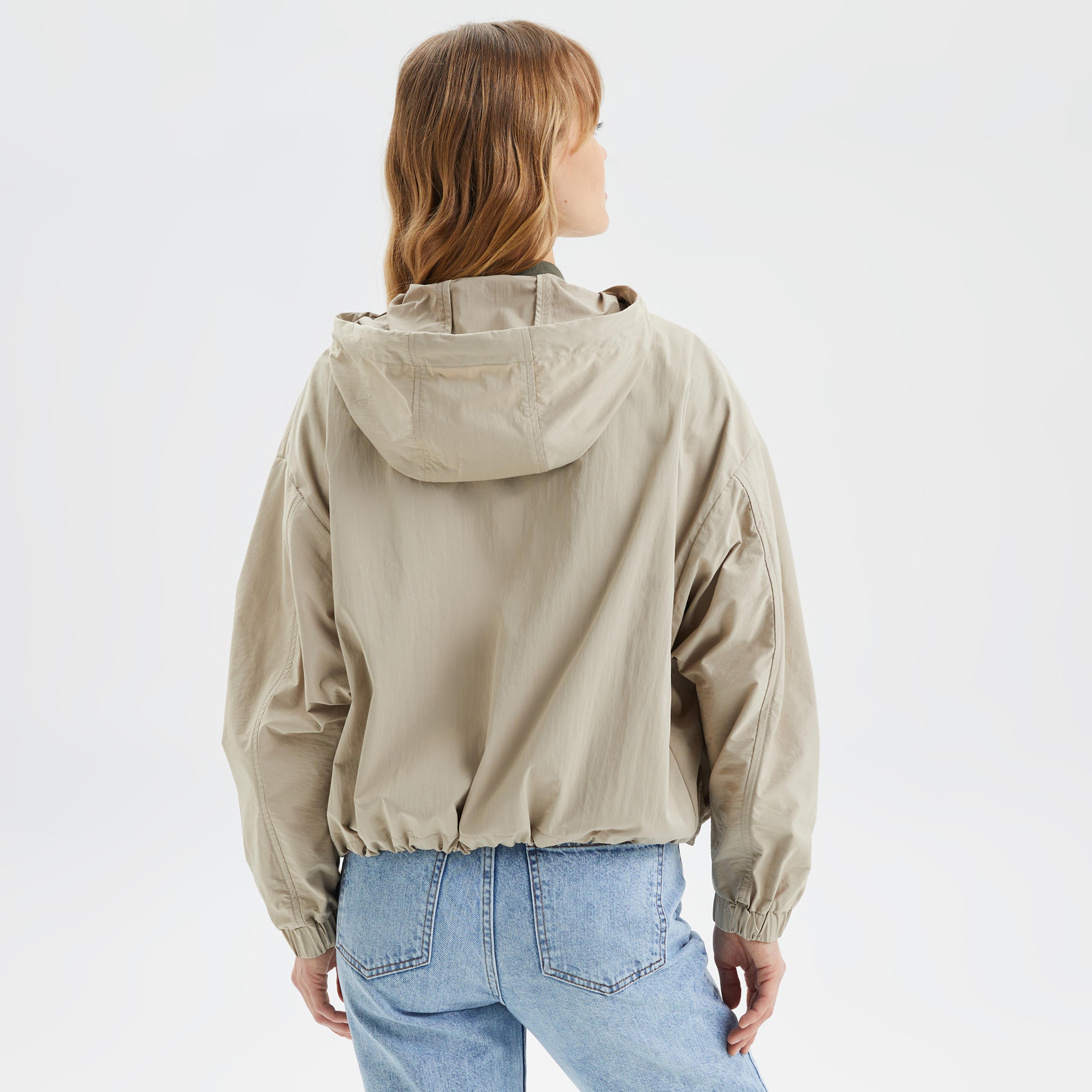 Nautica Kadın Bej Oversize Uzun Kollu Mont