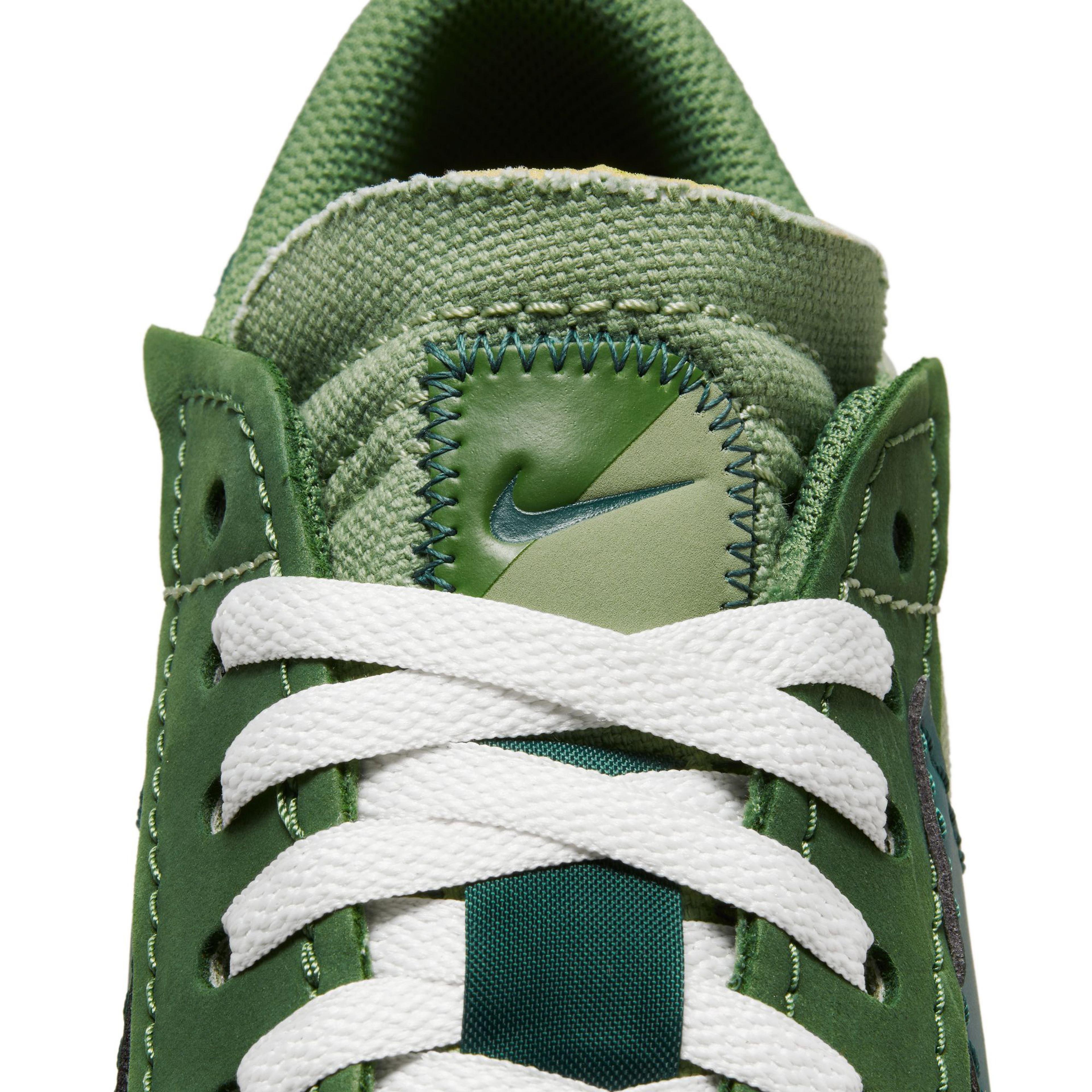 Nike Blazer Low '77 Jumbo Erkek Yeşil Spor Ayakkabı