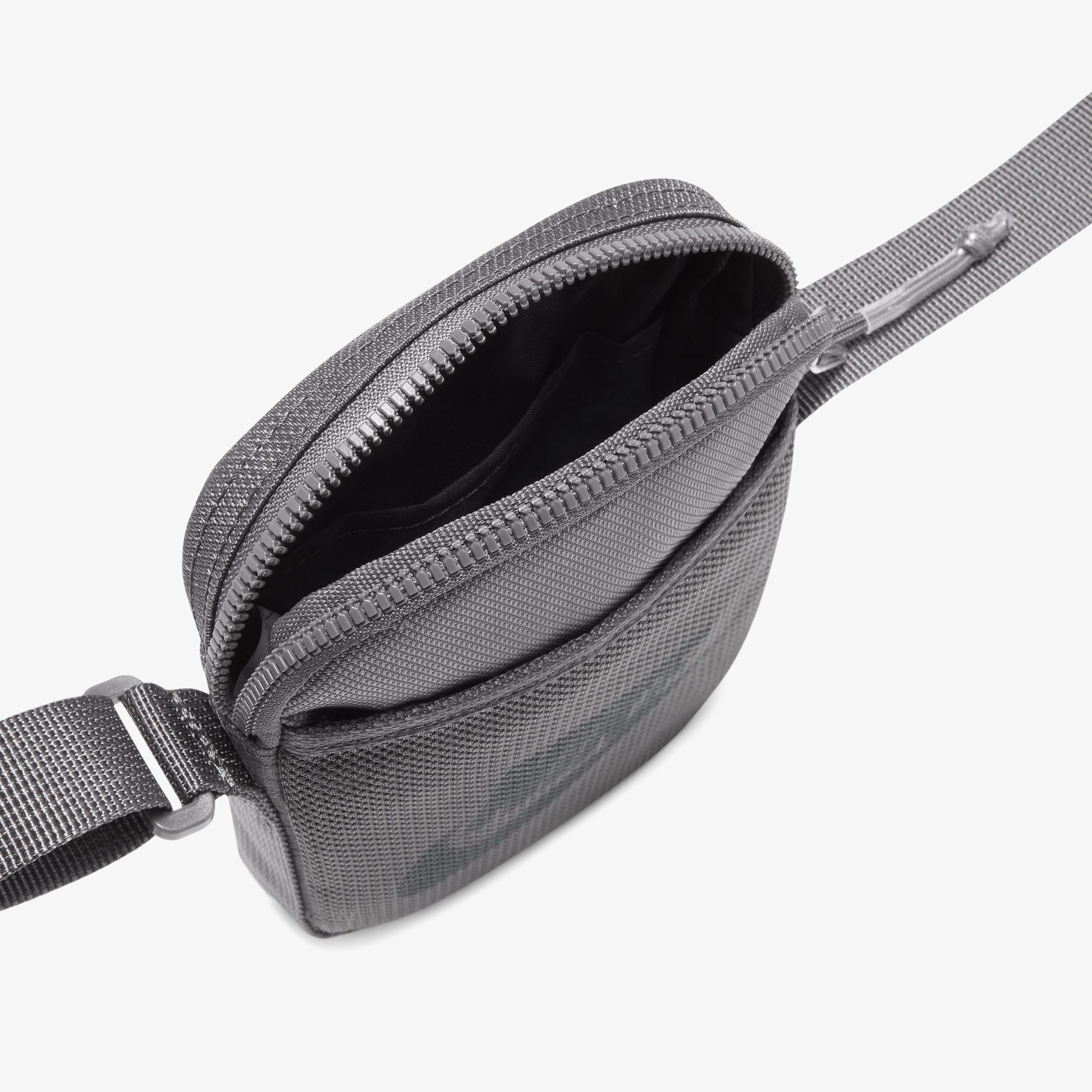 Nike Heritage Crossbody Unisex Siyah Bel Çantası