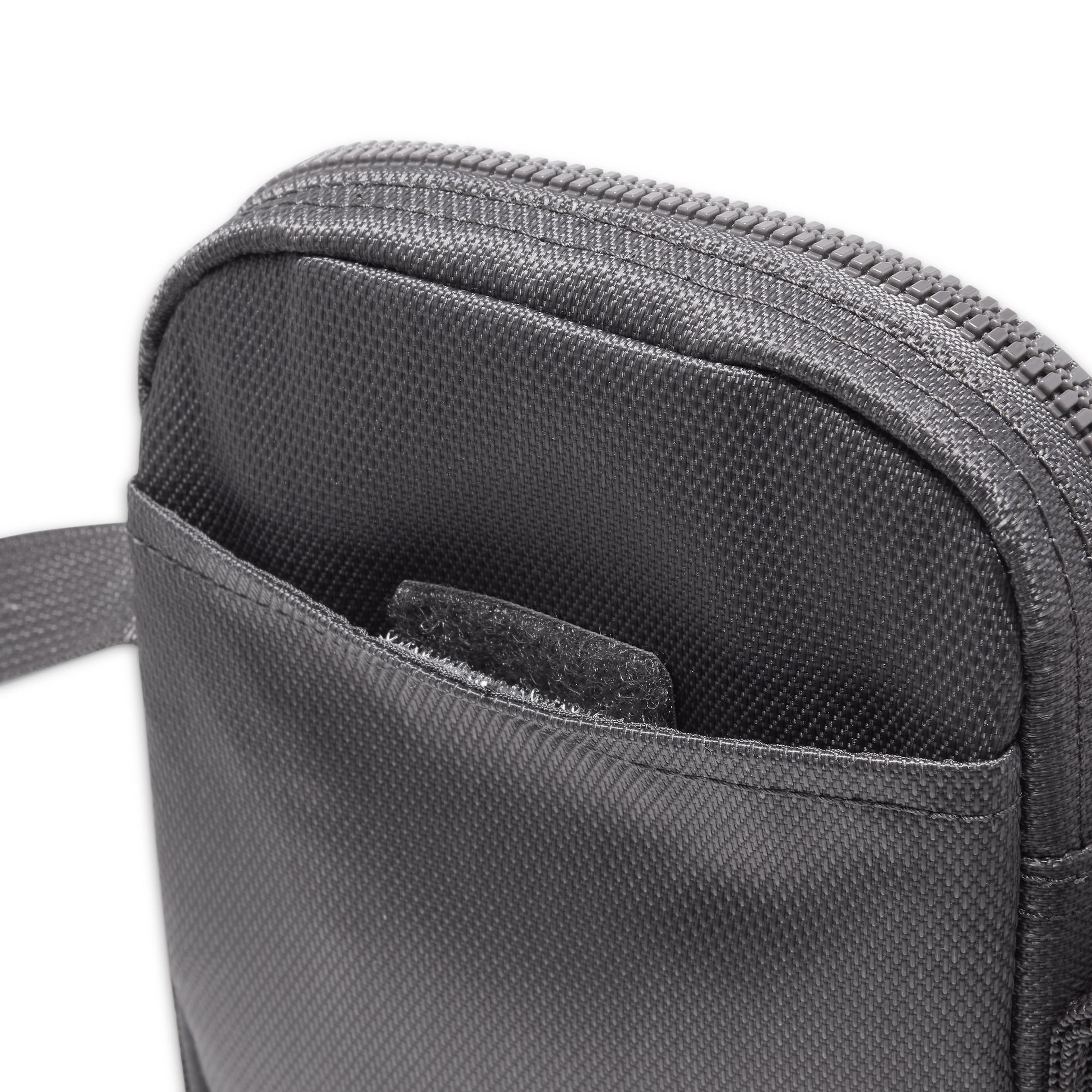 Nike Heritage Crossbody Unisex Siyah Bel Çantası