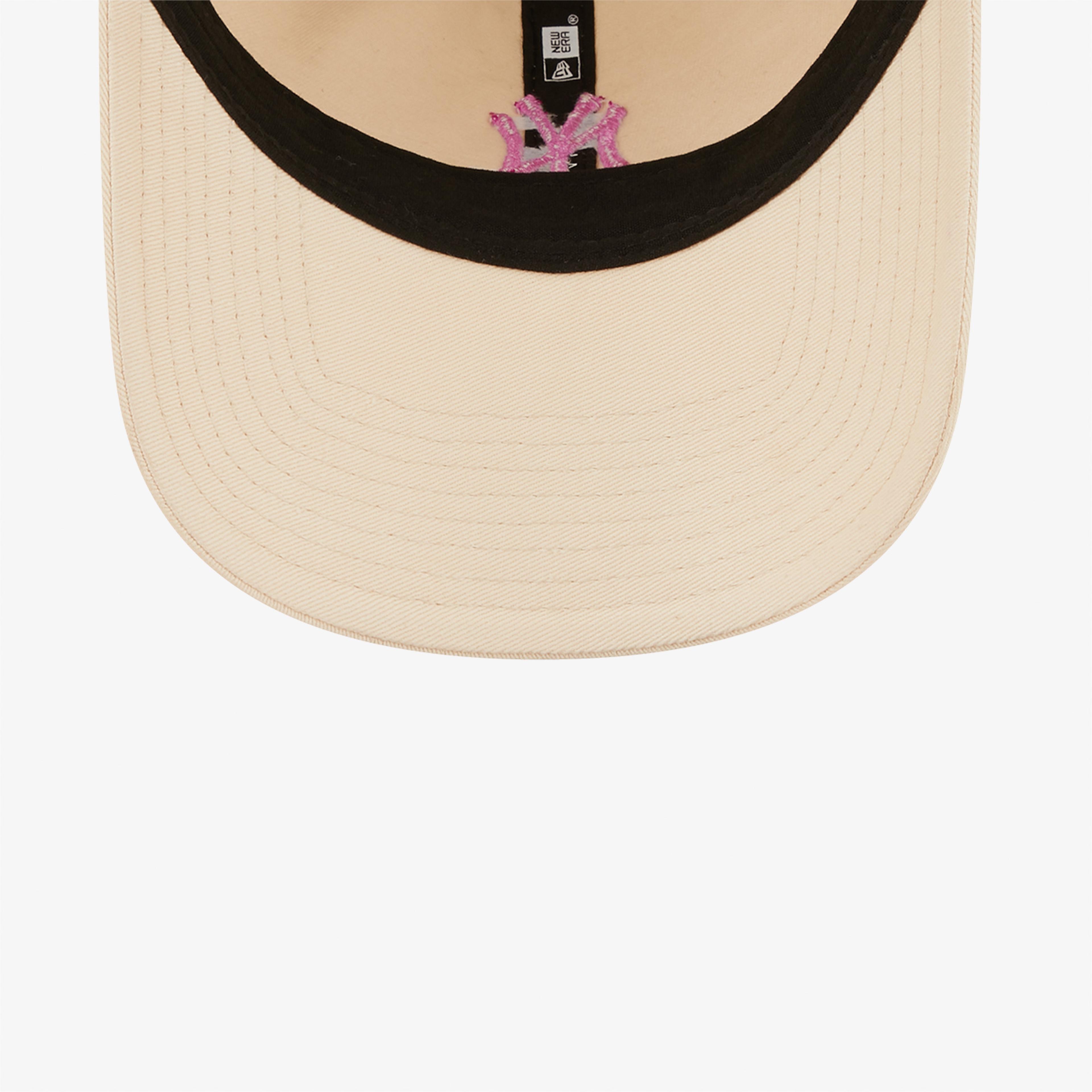 New Era Mini Logo 9Twenty Neyyan Unisex Krem Şapka