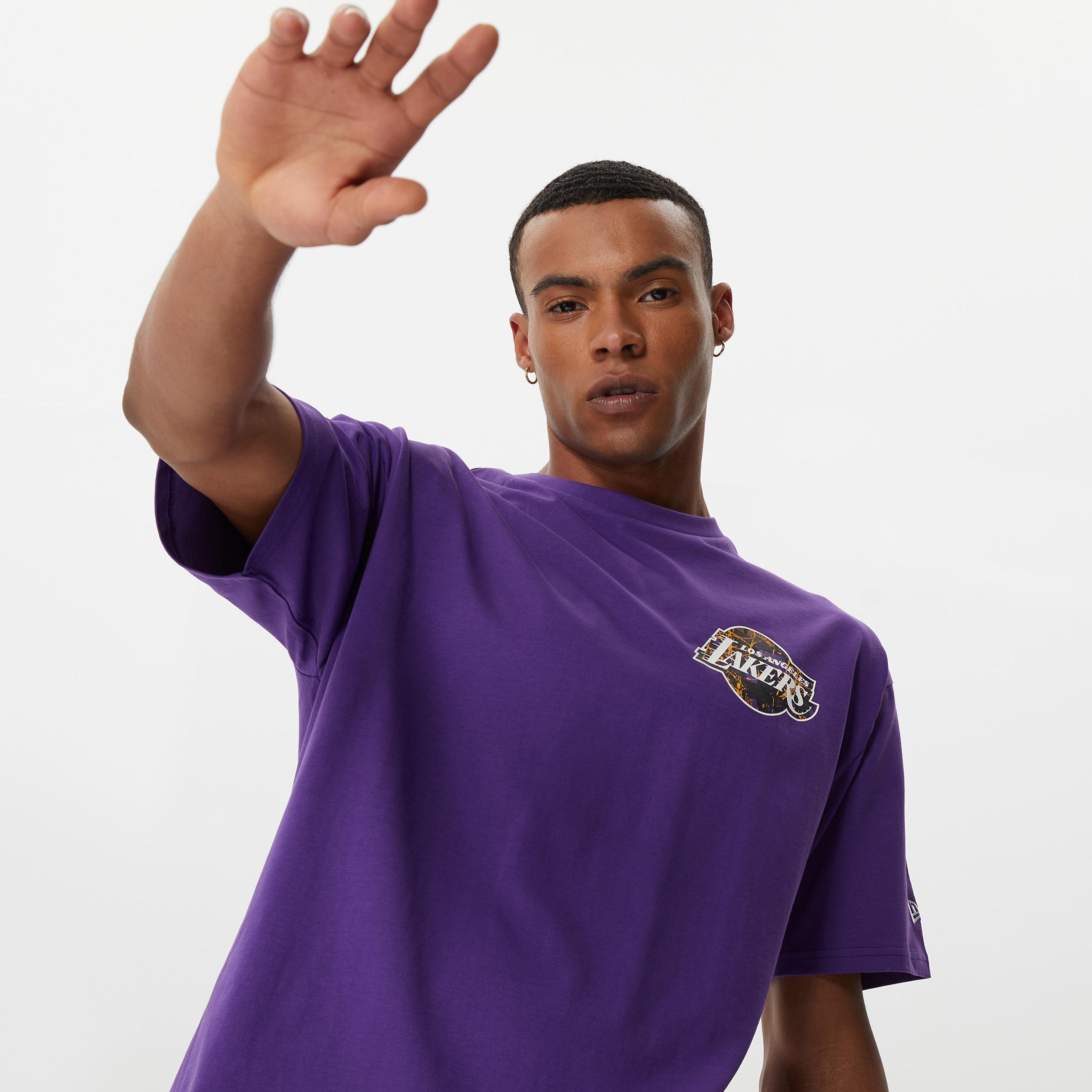 New Era Infill Team Logo Os Los Angeles Lakers Erkek Mor T-Shirt
