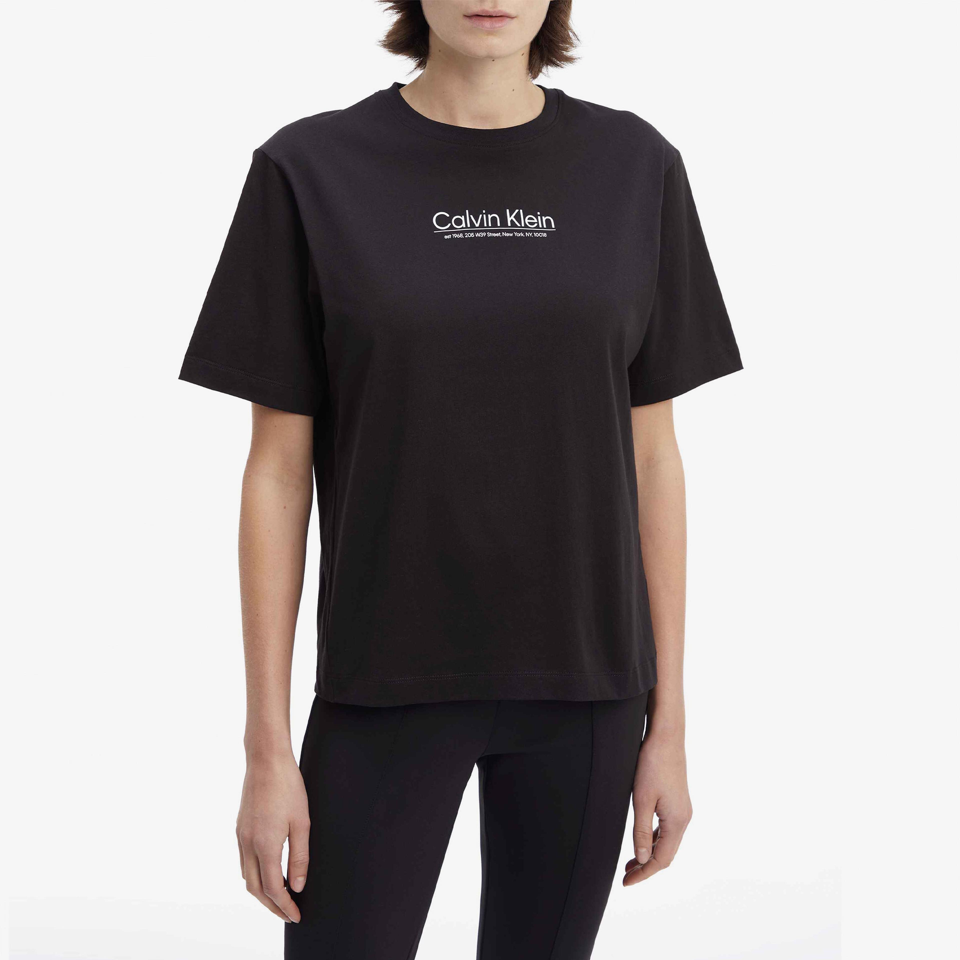 Calvin Klein Coordinates Logo Graphic Siyah Kadın T-Shirt