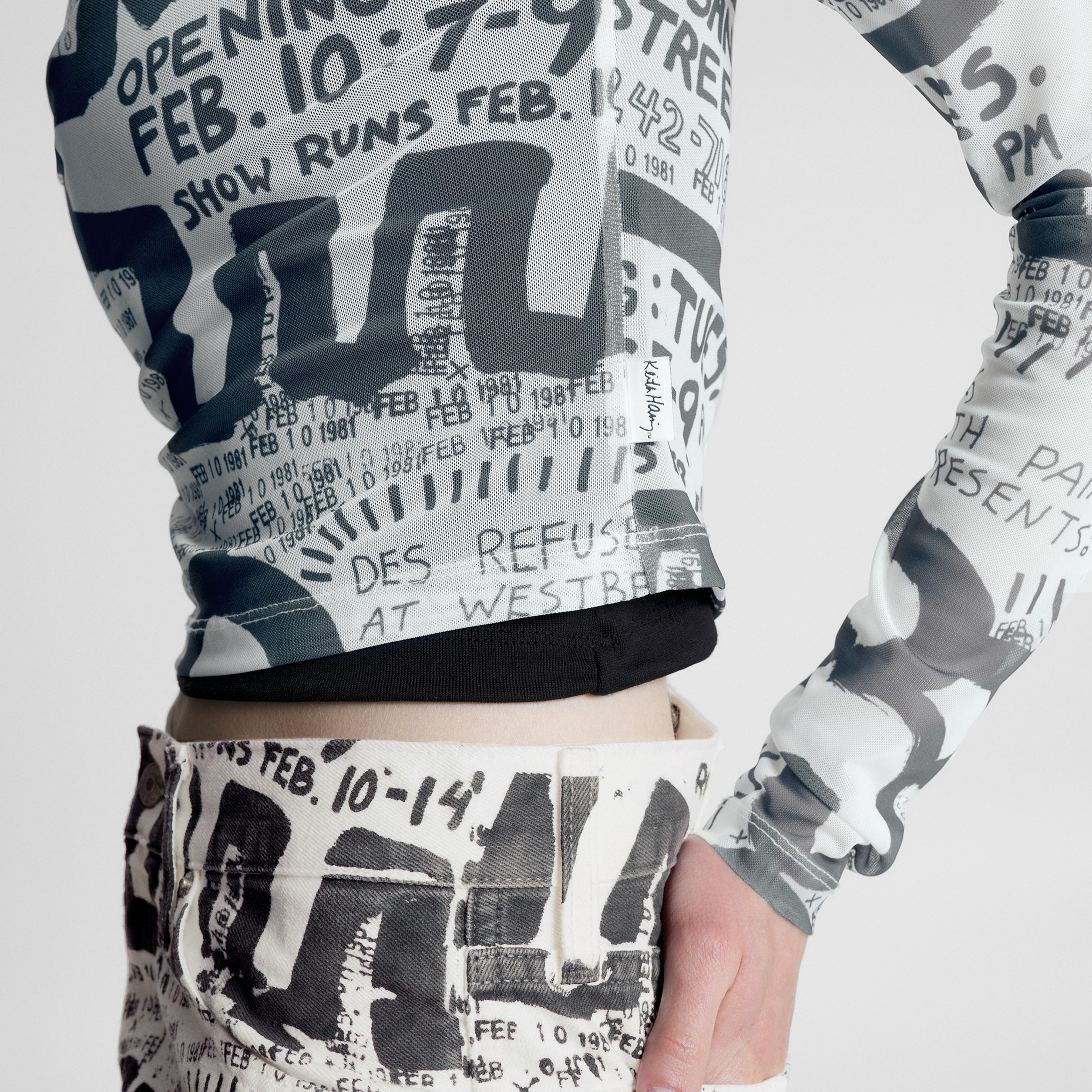 Tommy Jeans X Keith Haring Exhibit Poster Mesh Top Kadın Bej Uzun Kollu T-Shirt