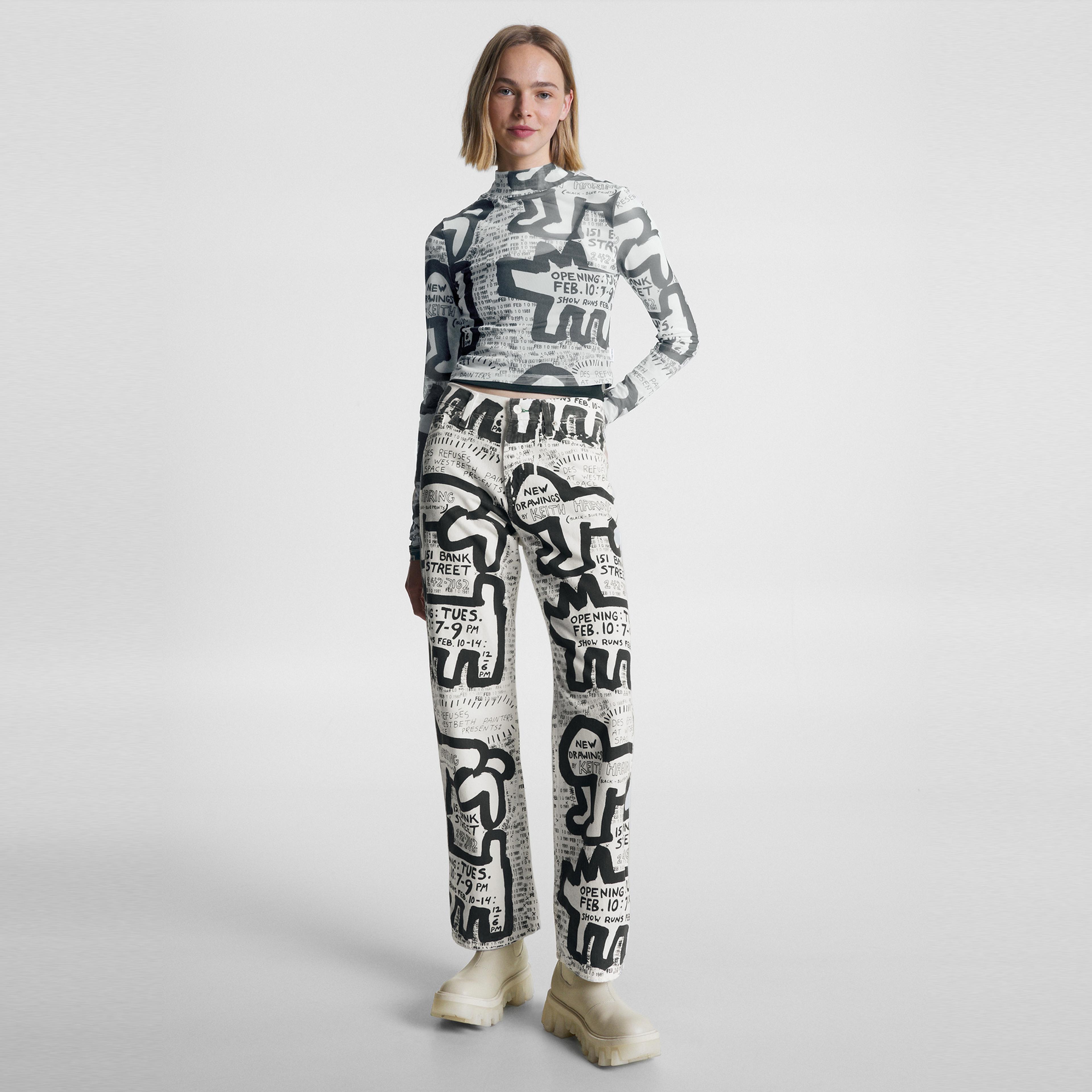 Tommy Jeans X Keith Haring Exhibit Poster Mesh Top Kadın Bej Uzun Kollu T-Shirt