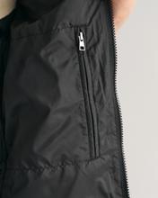 GANT Erkek Siyah Regular Fit Fermuarlı Yelek