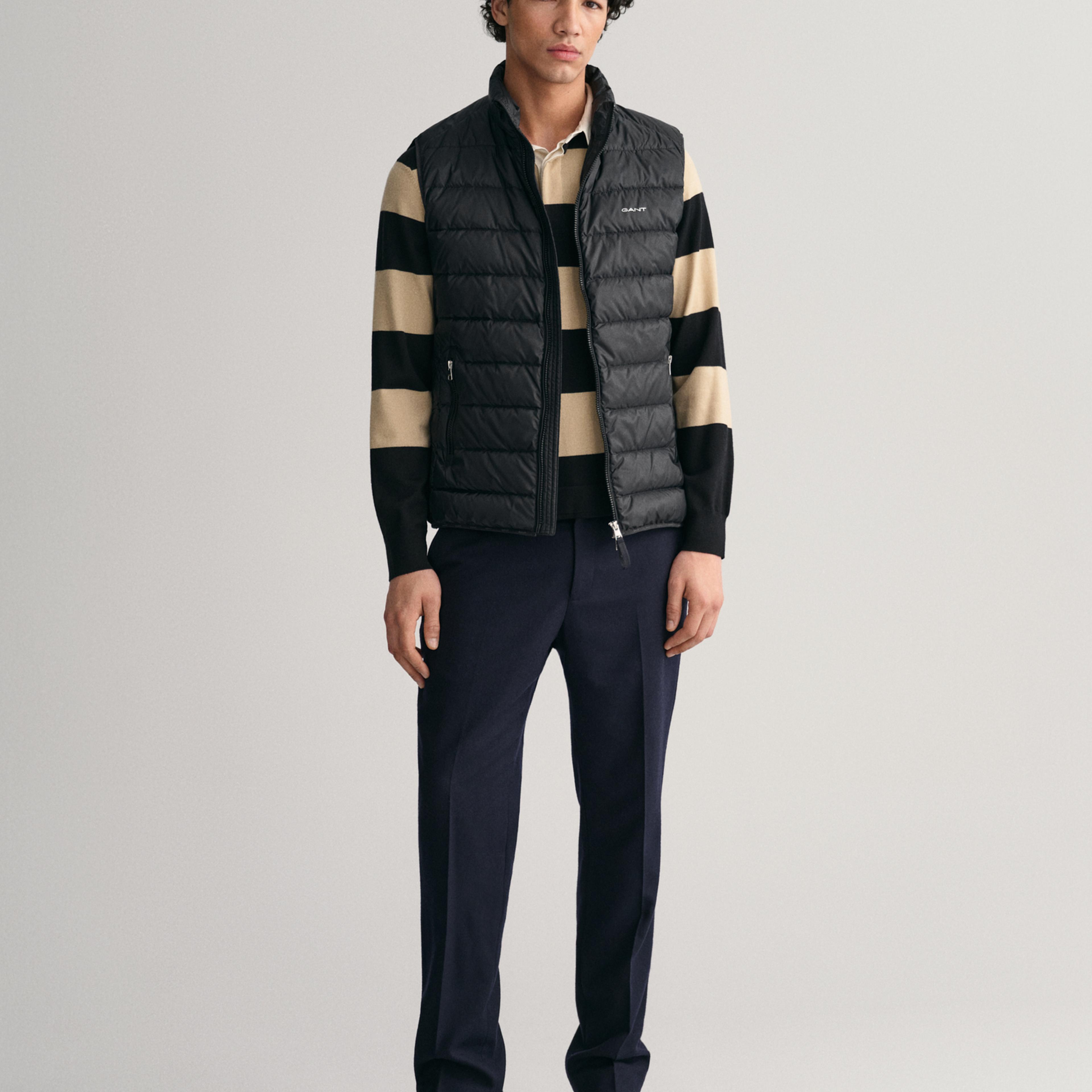 GANT Erkek Siyah Regular Fit Fermuarlı Yelek