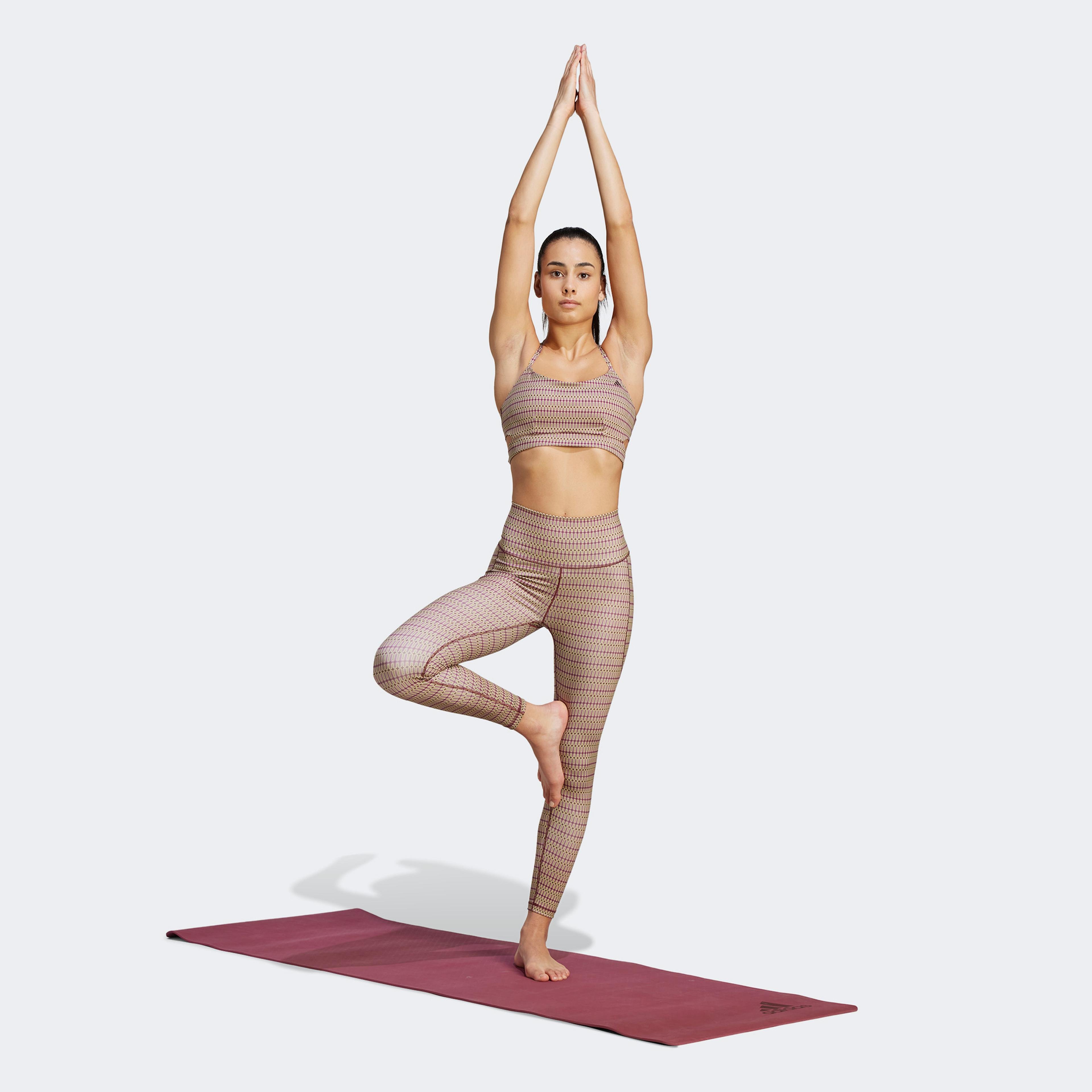 adidas Yoga Studio Light Support Kadın Pembe Bra