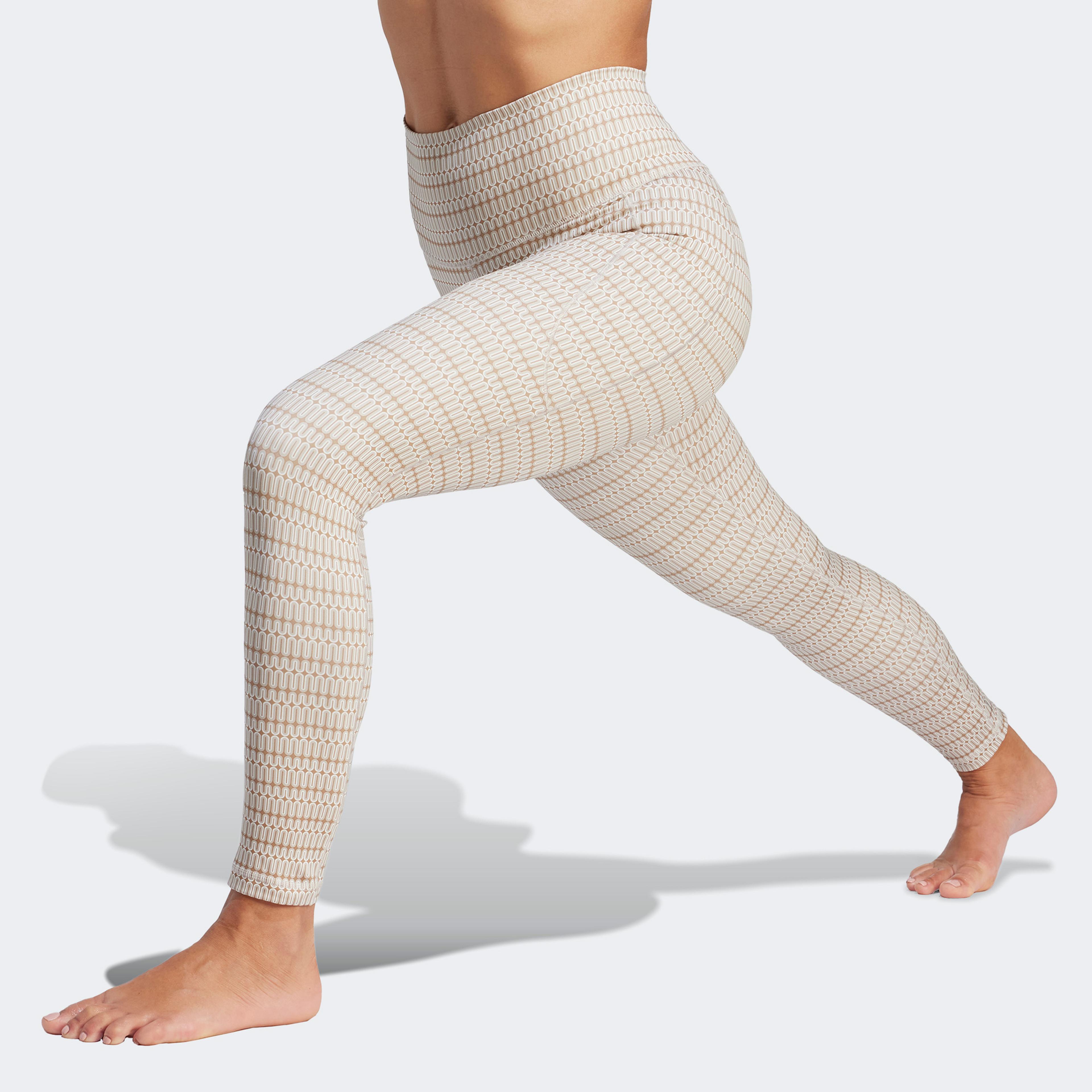 adidas Yoga Studio Seasonal Kadın Bej Tayt