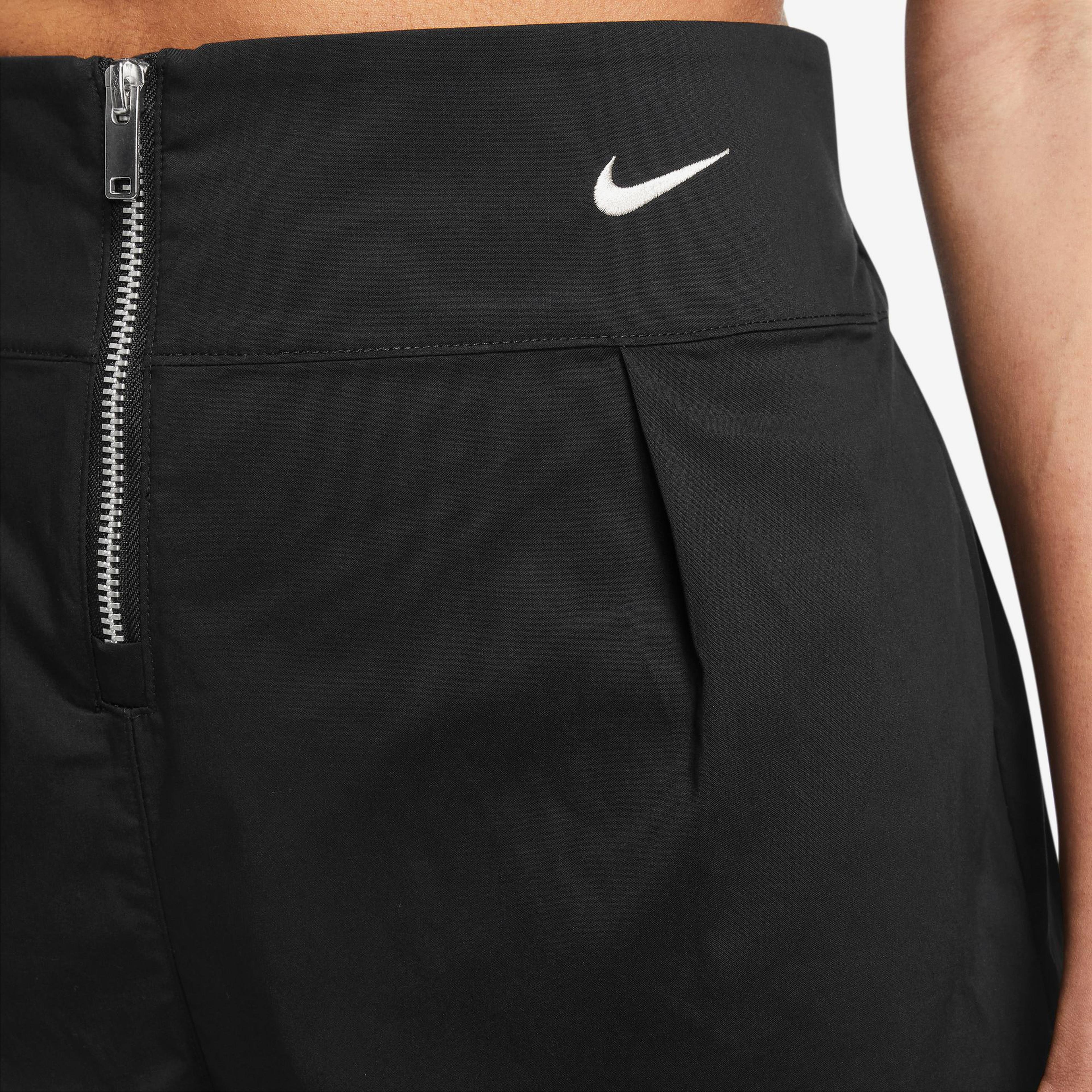 Nike Sportswear Trouser Kadın Siyah Şort