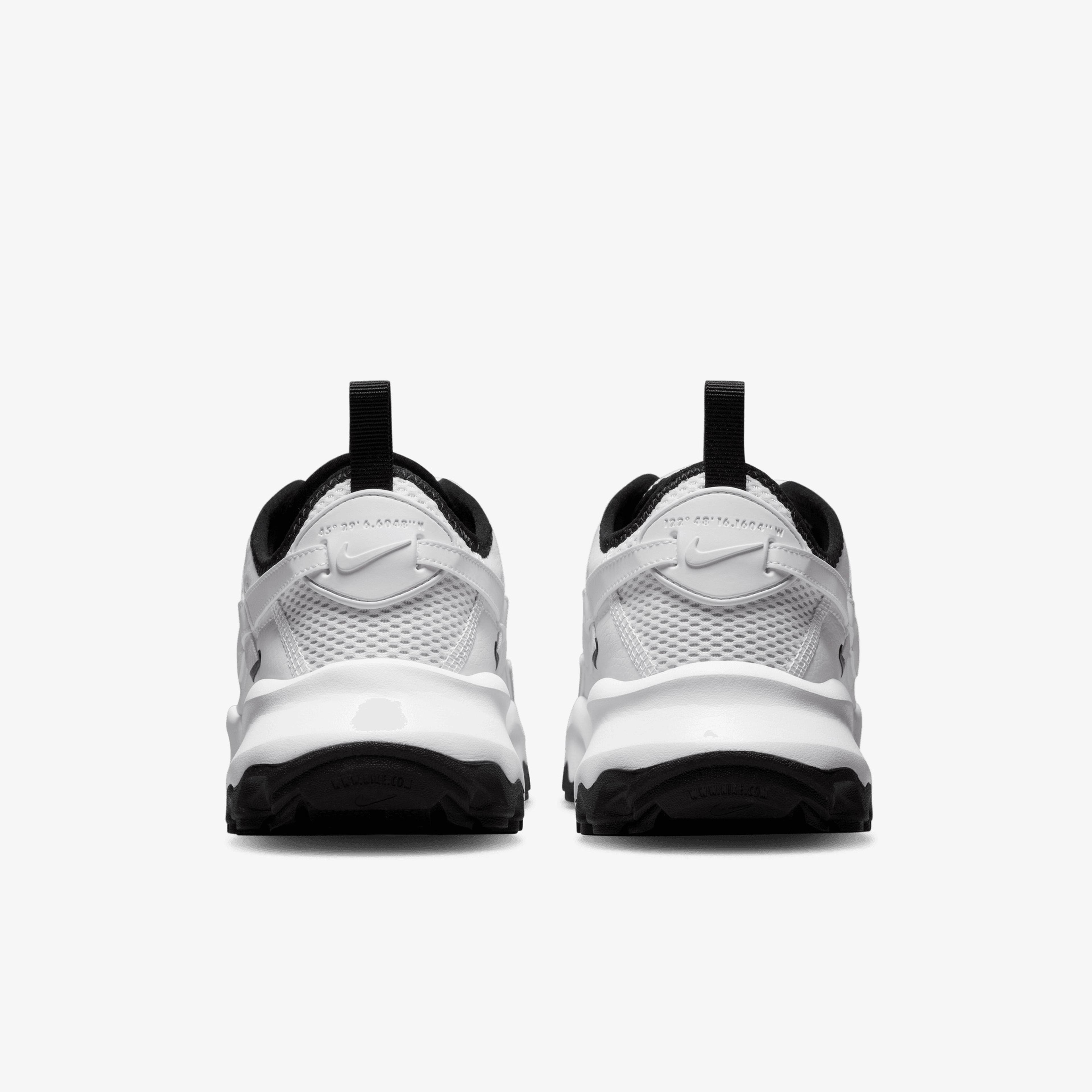 Nike Tc 7900 Kadın Beyaz Spor Ayakkabı
