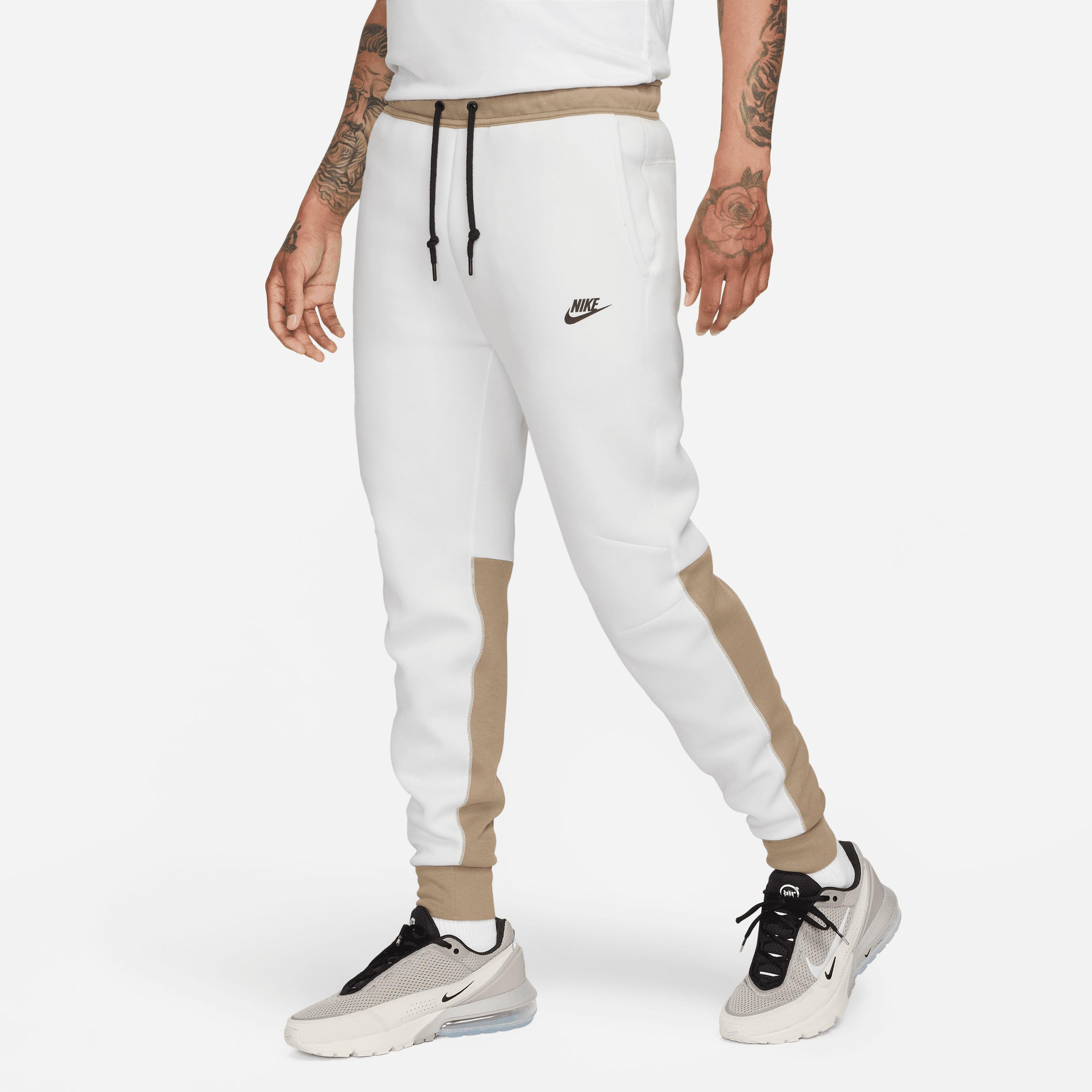 Nike Tech Fleece Erkek Beyaz/Krem Eşofman Altı