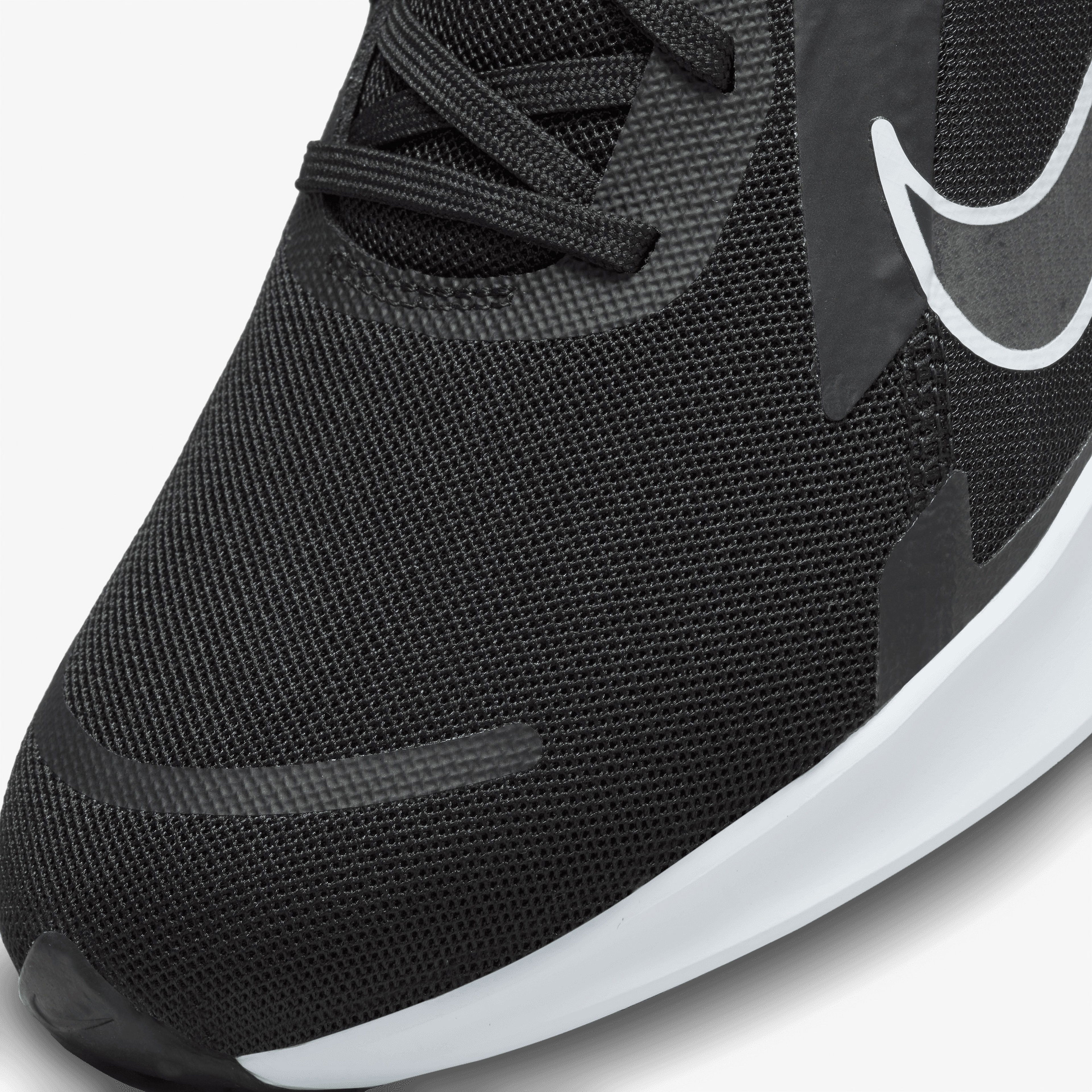 Nike Quest 5 Erkek Siyah Spor Ayakkabı