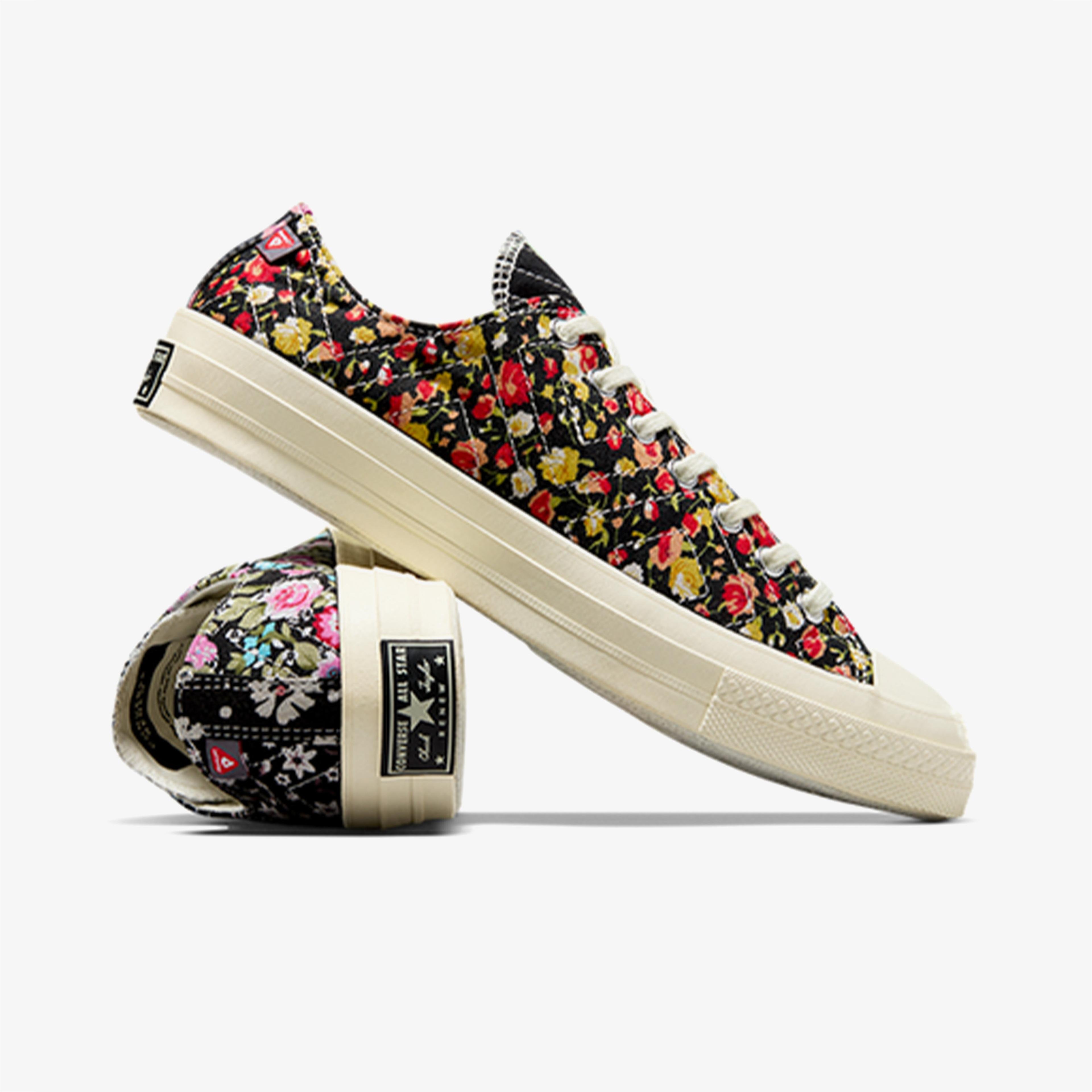 Converse Beyond Retro Upcycled Floral Chuck 70 Unisex Siyah Sneaker
