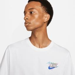 Nike Sportswear Beach Pug Erkek Beyaz T-Shirt