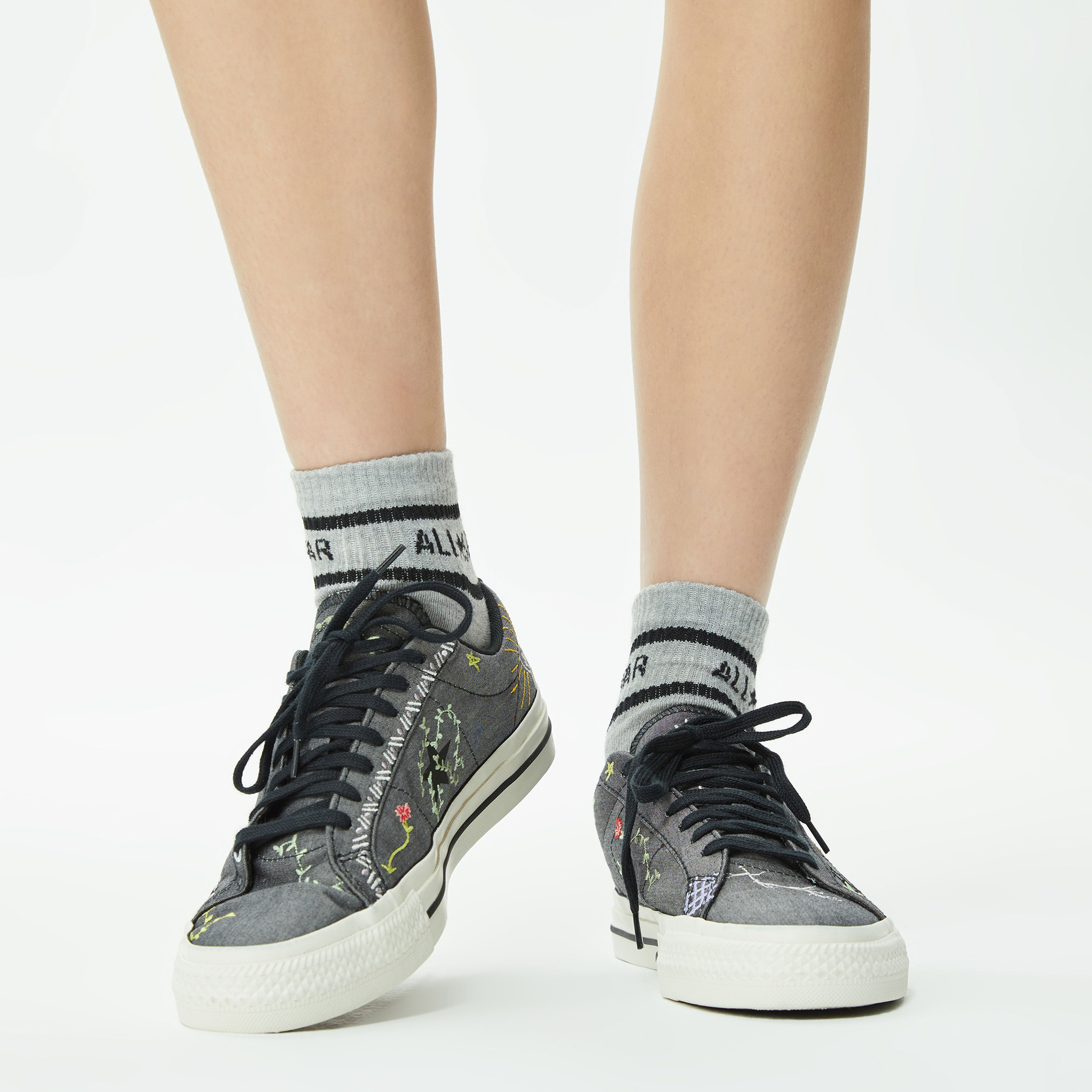 Converse Chuck Taylor Crew 3'lü Kadın Gri/Siyah/Beyaz Çorap