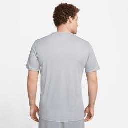 Nike Sportswear Repeat Wolf Erkek Siyah/Gri T-Shirt