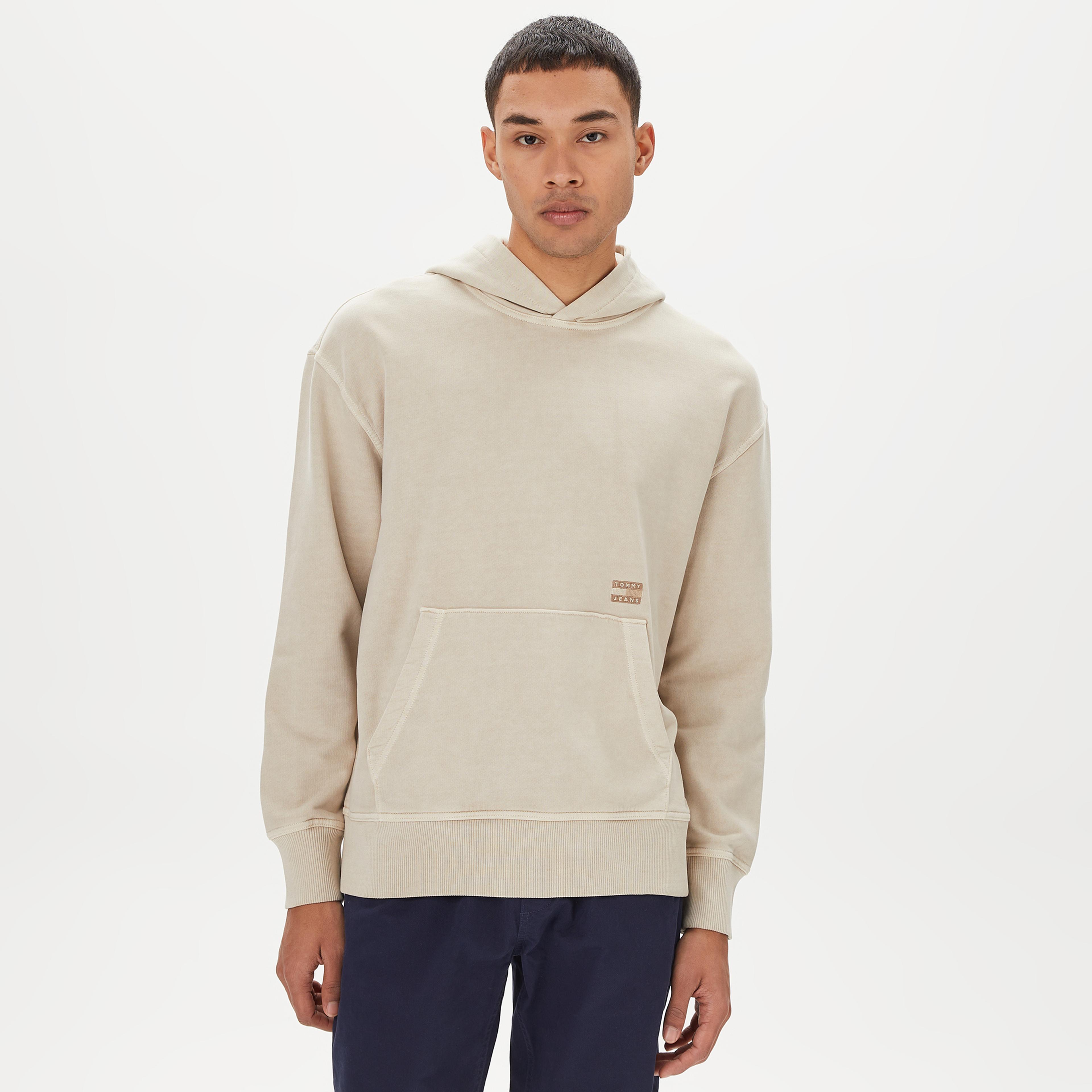Tommy Jeans Relax Tonal Badge Hoodie Erkek Bej Sweatshirt