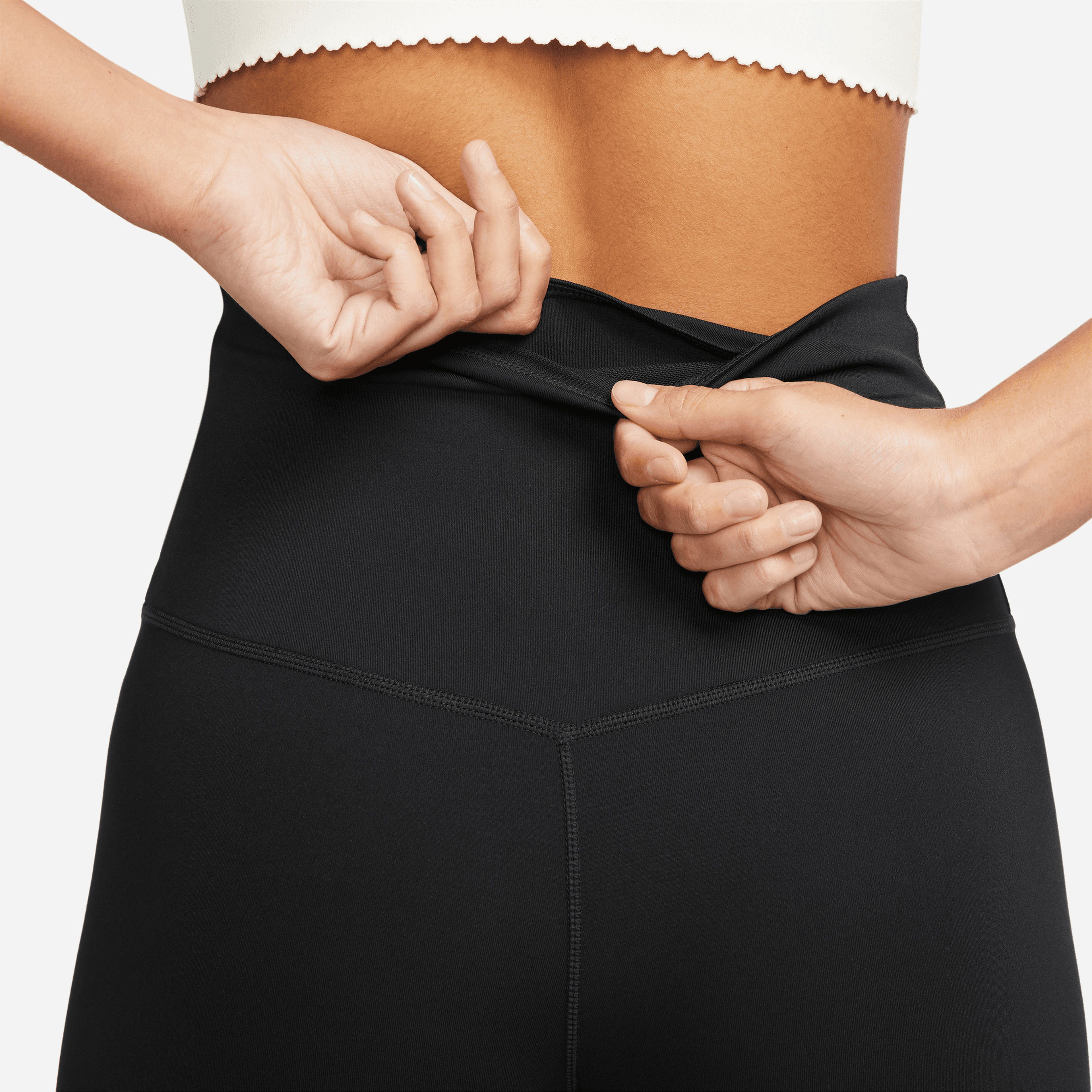 Nike One Dri-FIT High-Rise Crop Kadın Siyah Tayt
