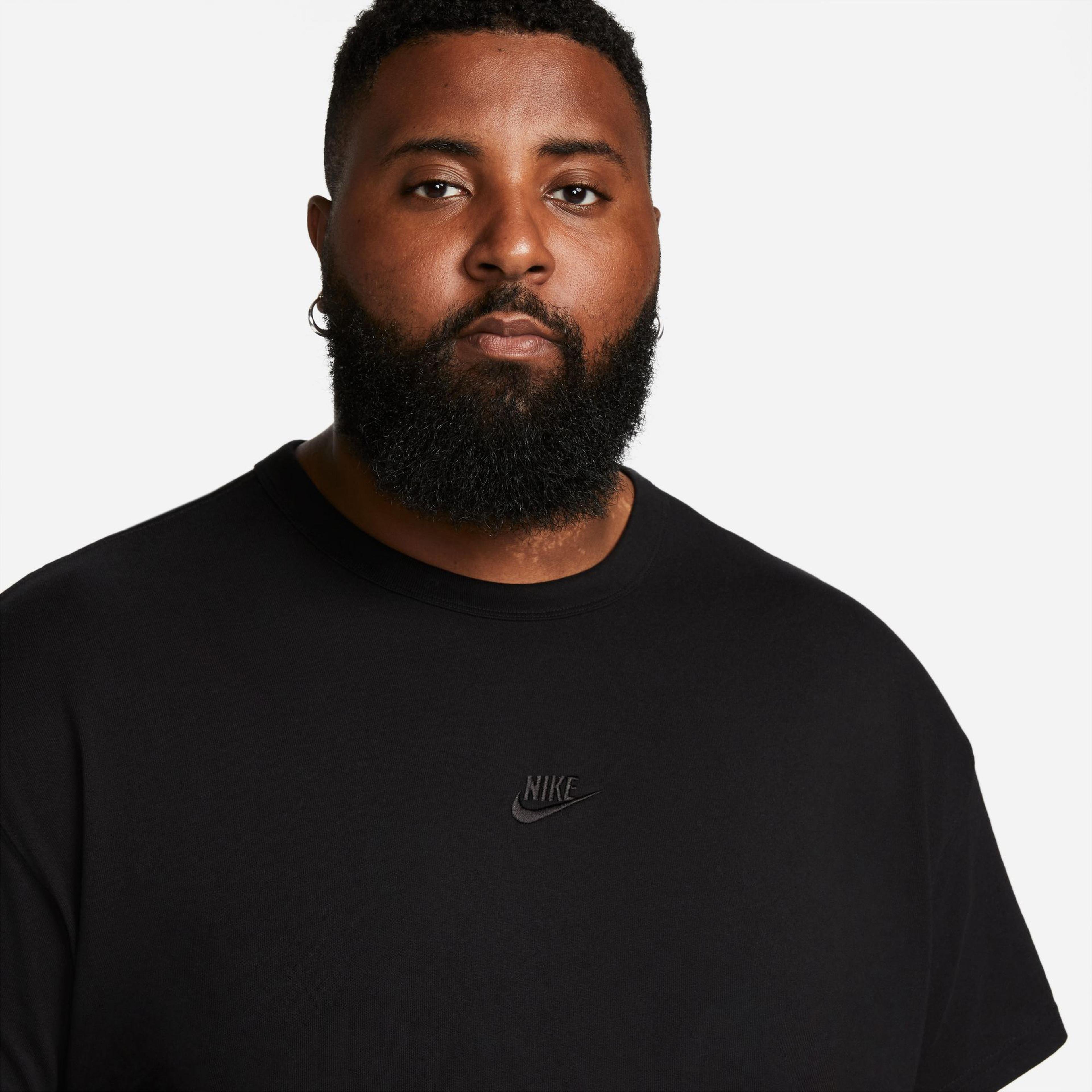 Nike Sportswear Premium Essentials Erkek Siyah T-Shirt