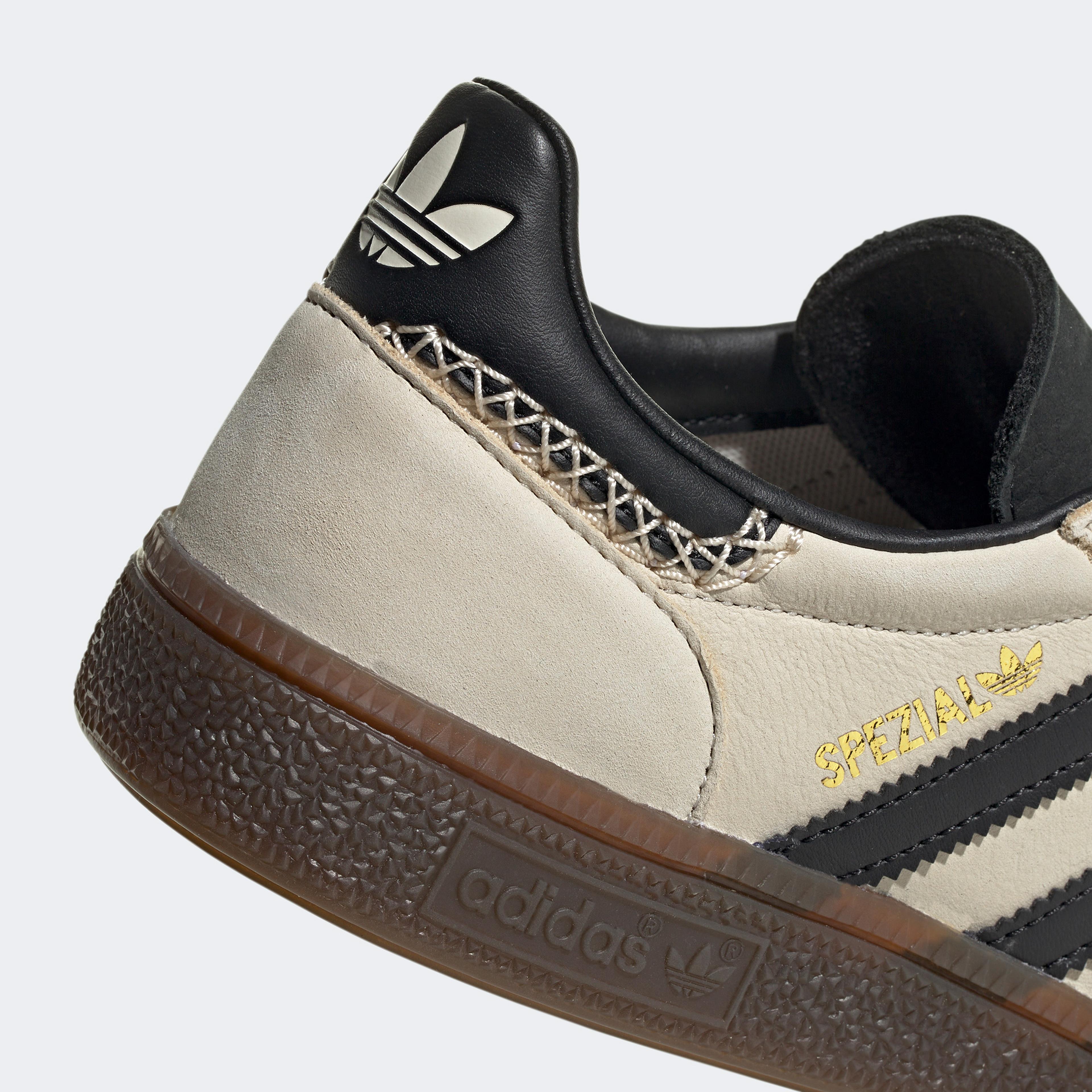 adidas Originals Handball Spezial Kadın Beyaz Spor Ayakkabı