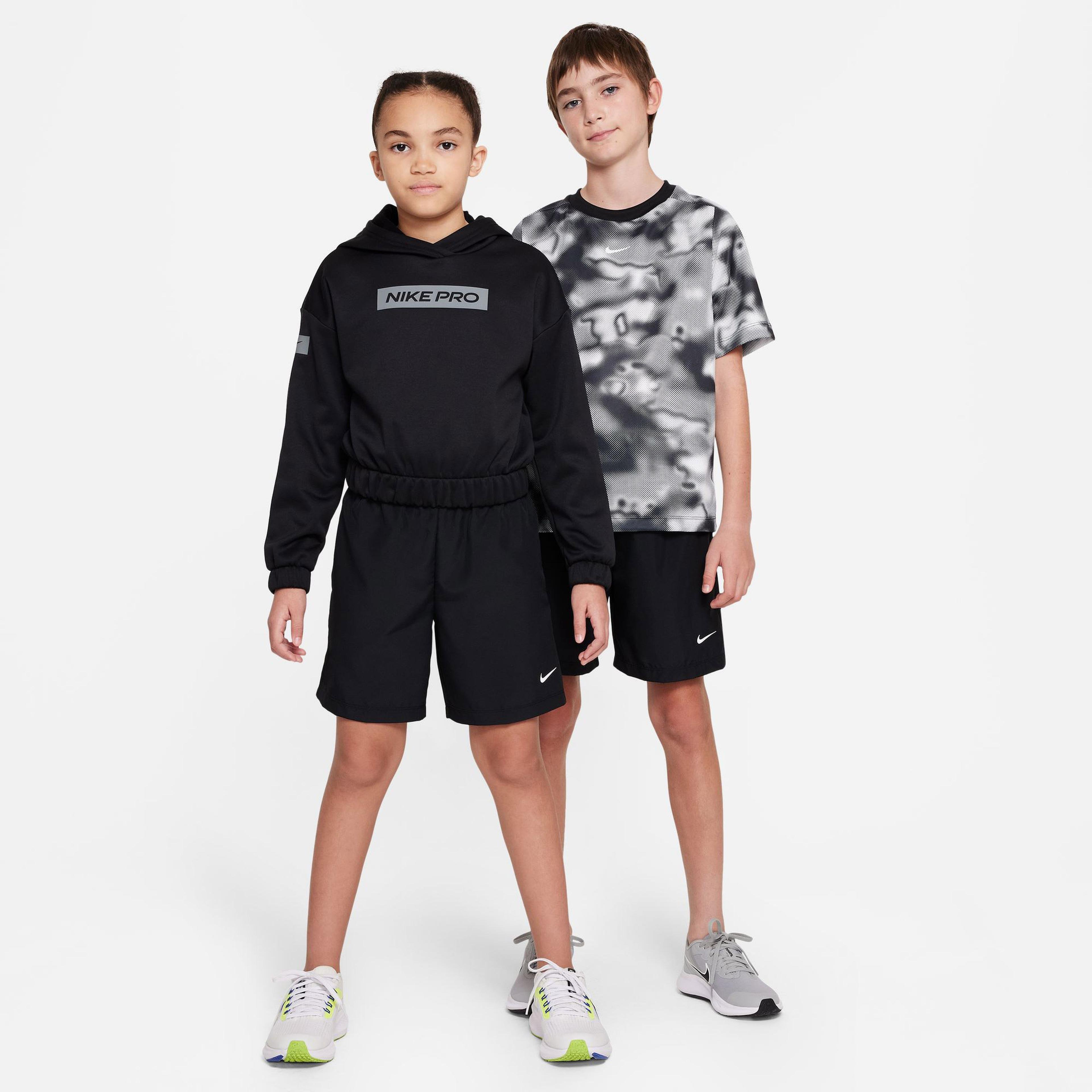 Nike Dri-Fit Multi Woven Çocuk Siyah Şort
