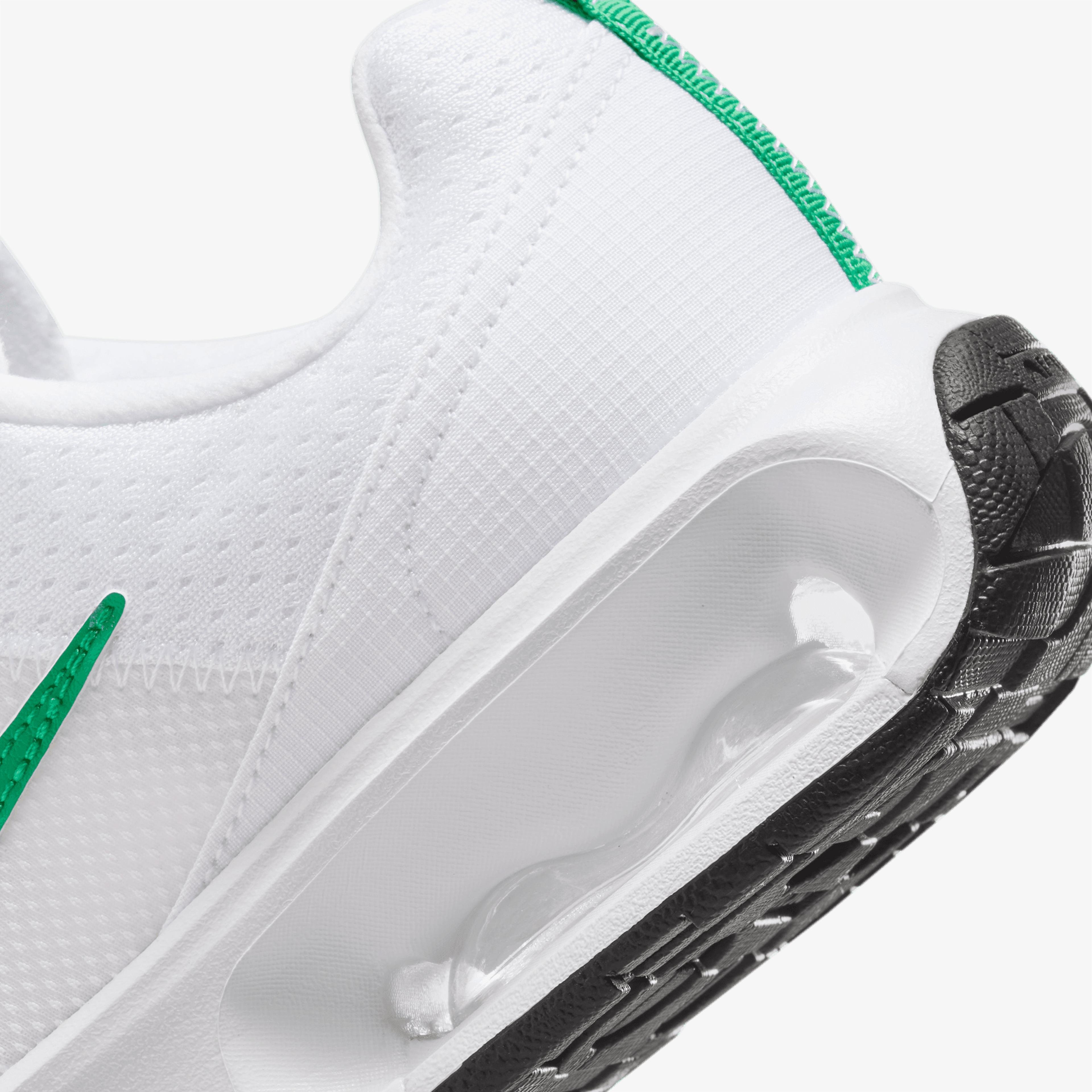 Nike Air Max INTRLK Lite Kadın Beyaz Spor Ayakkabı