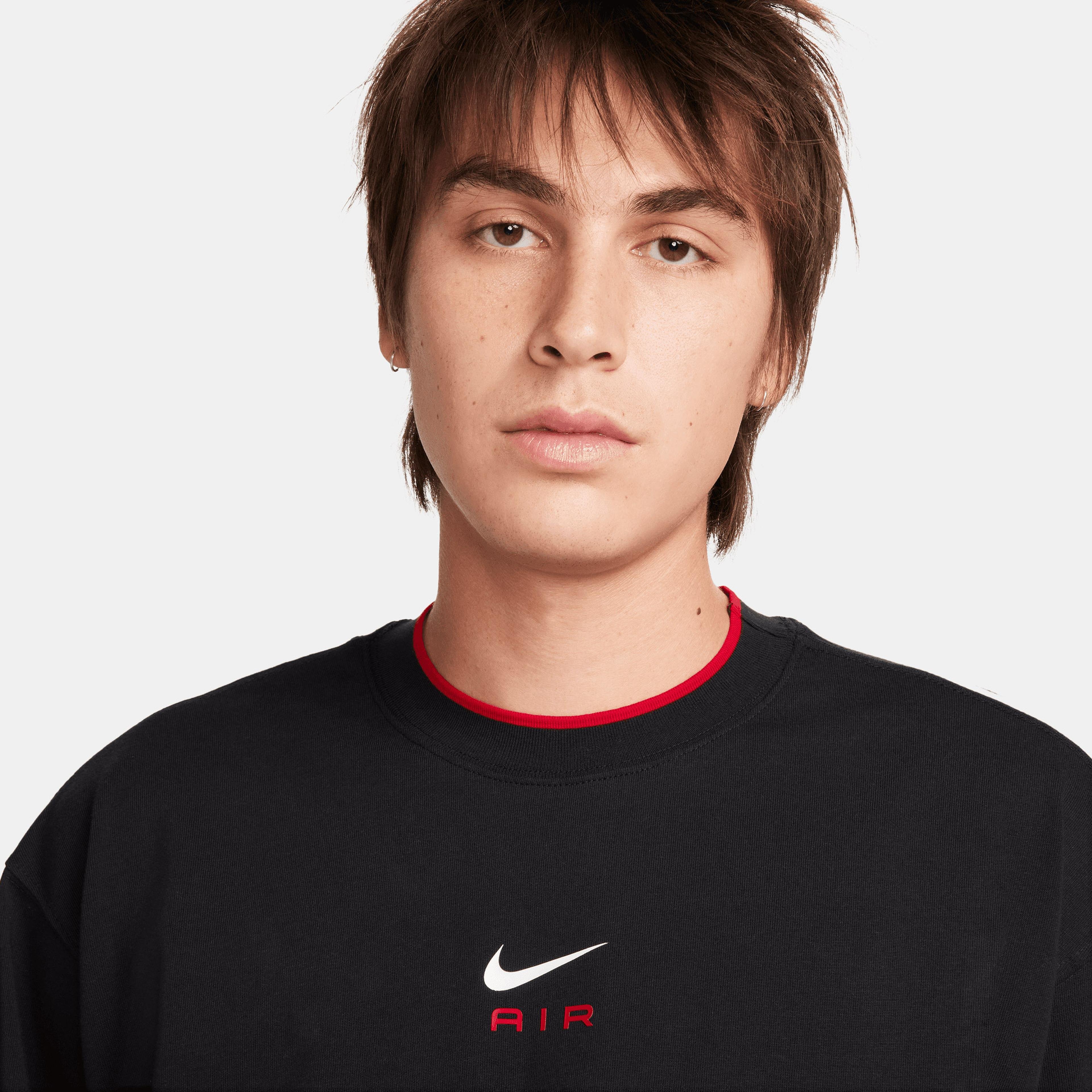 Nike Air Sportswear Erkek Siyah T-Shirt