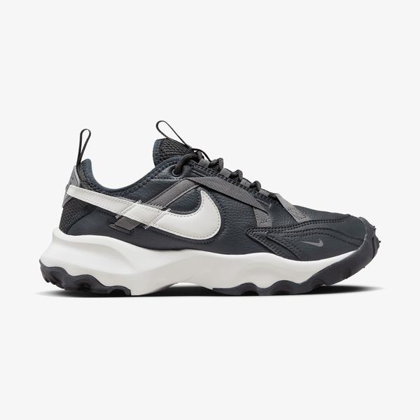 Nike TC 7900 Kadın Gri Spor Ayakkabı