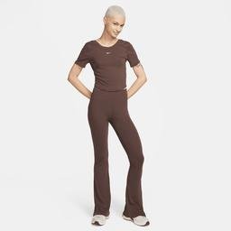 Nike Sportswear Chill Knit Sportswear Kadın Kahverengi T-Shirt