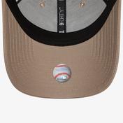 New Era League Essential New York Yankees 9FORTY Kadın Krem Şapka