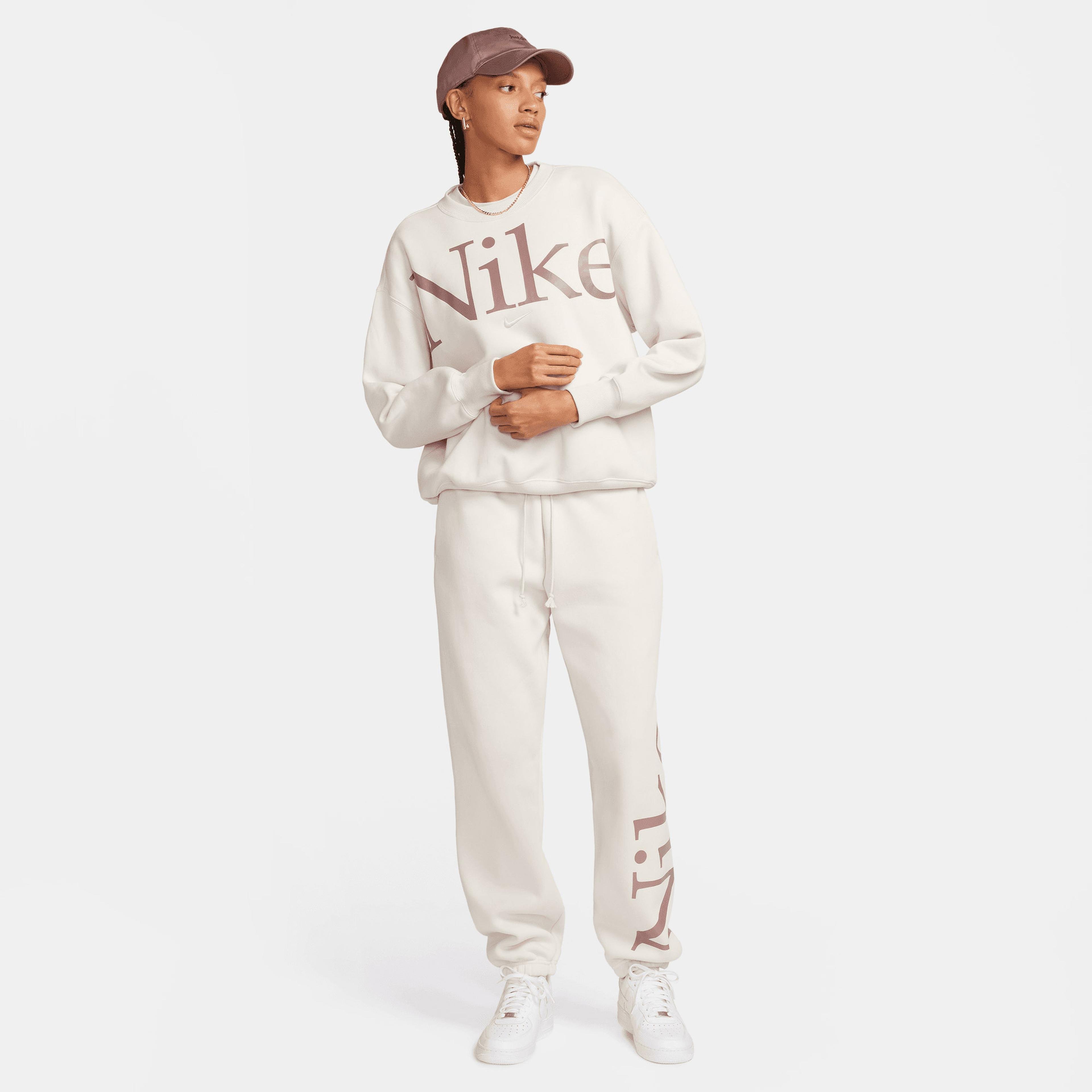 Nike Sportswear Phoenix Fleece Kadın Krem Sweatshirt