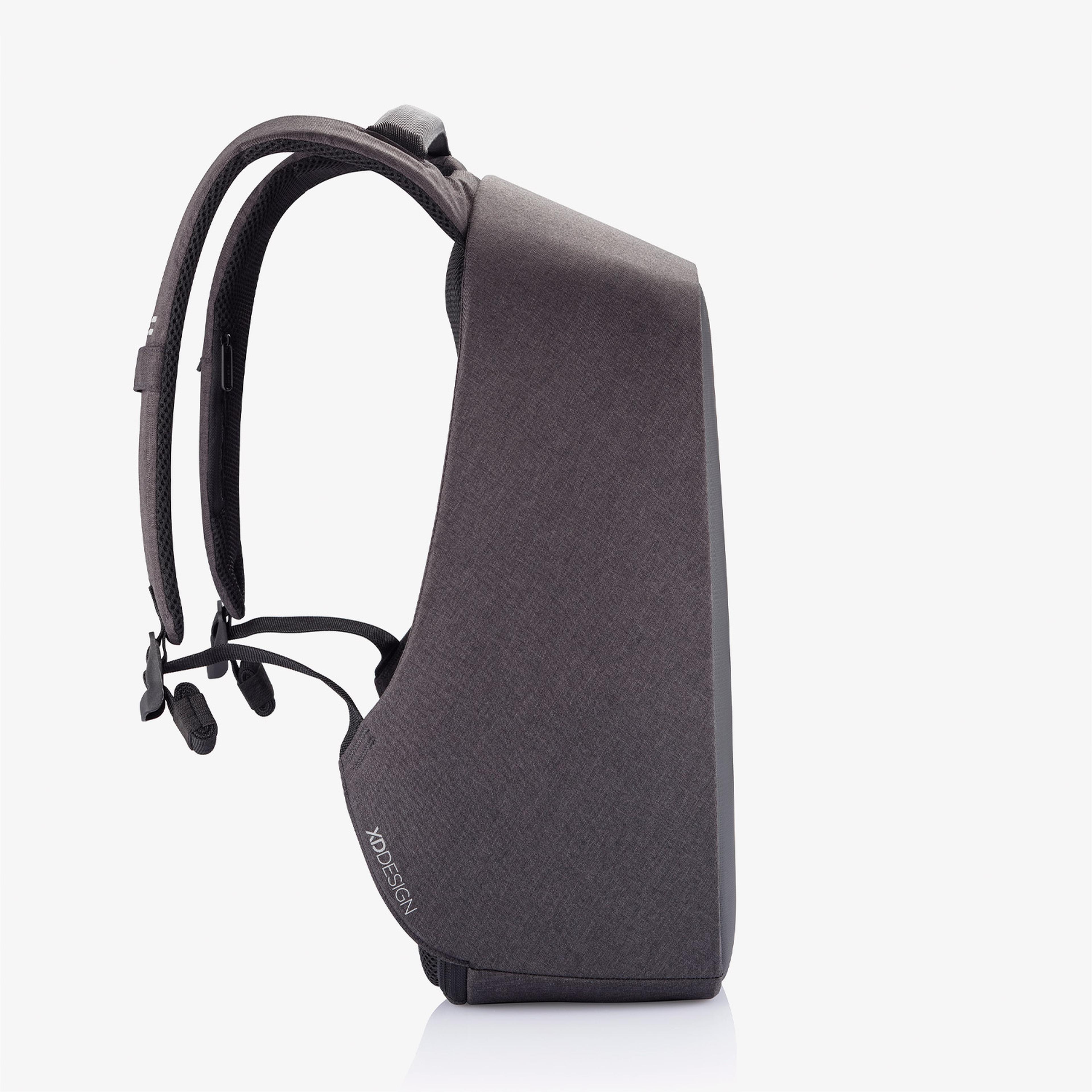 XD Design Bobby Hero XL Anti-Theft Unisex Siyah Sırt Çantası