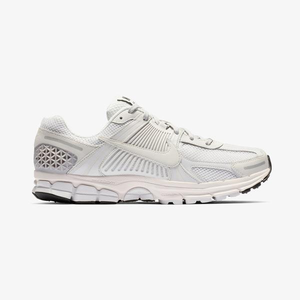 Nike Zoom Vomero 5 SP Erkek Gri Spor Ayakkabı