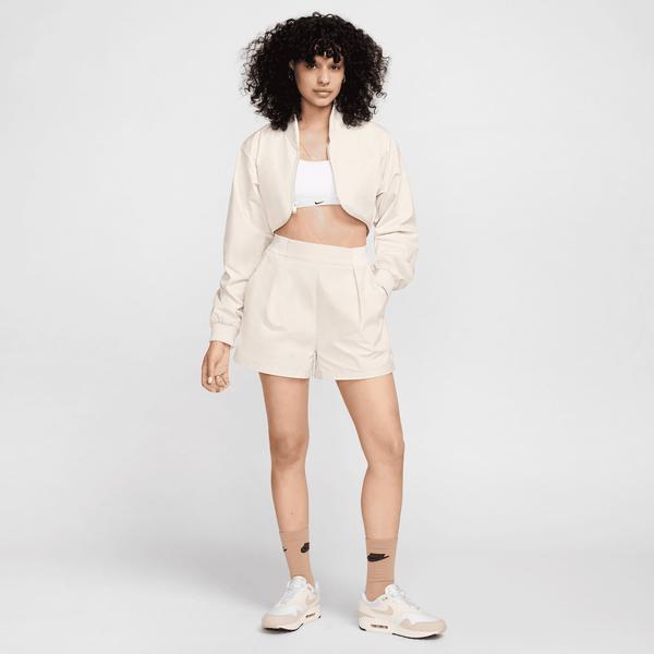 Nike Sportswear Collection Kadın Beyaz Şort