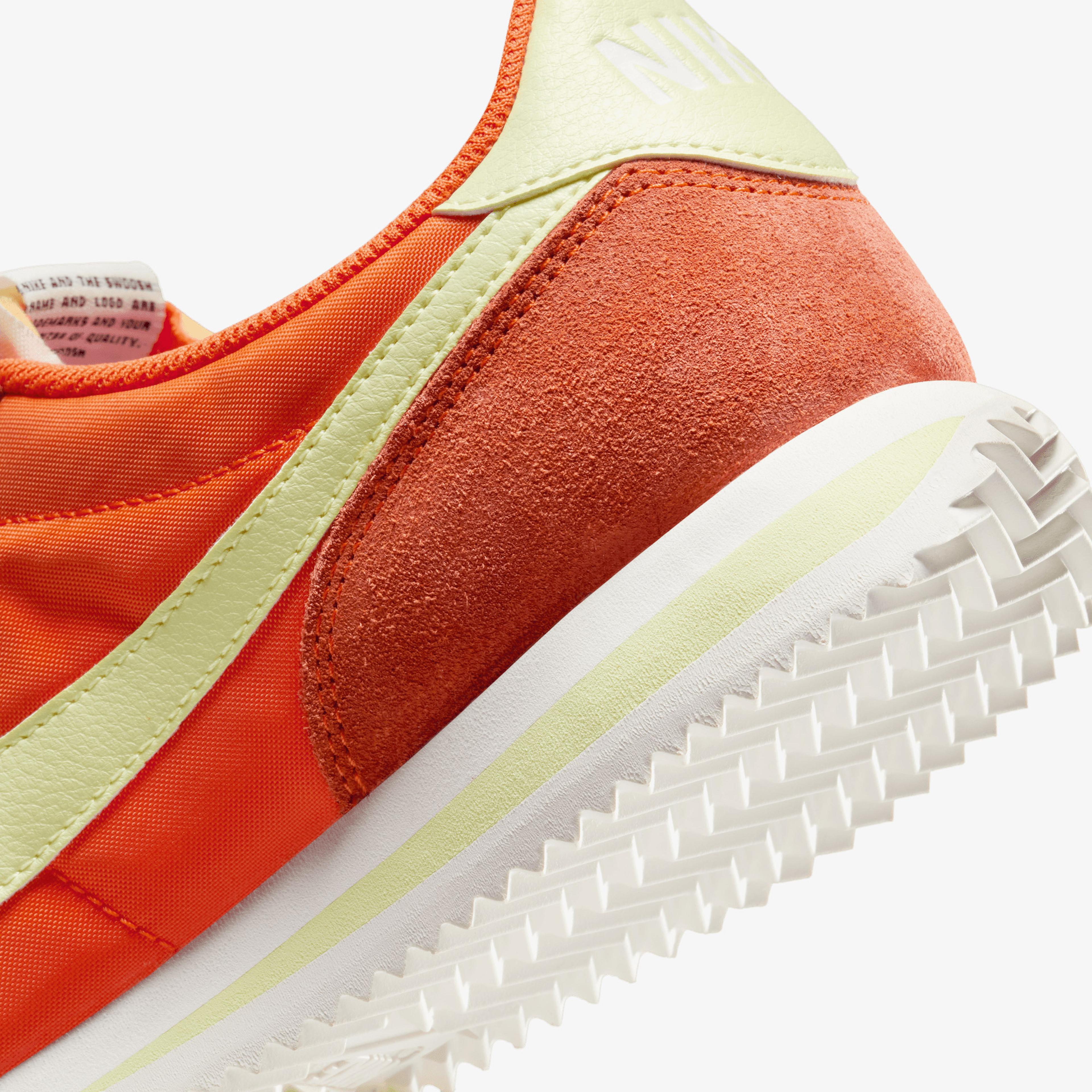 Nike Cortez Textile Kadın Turuncu Sneaker