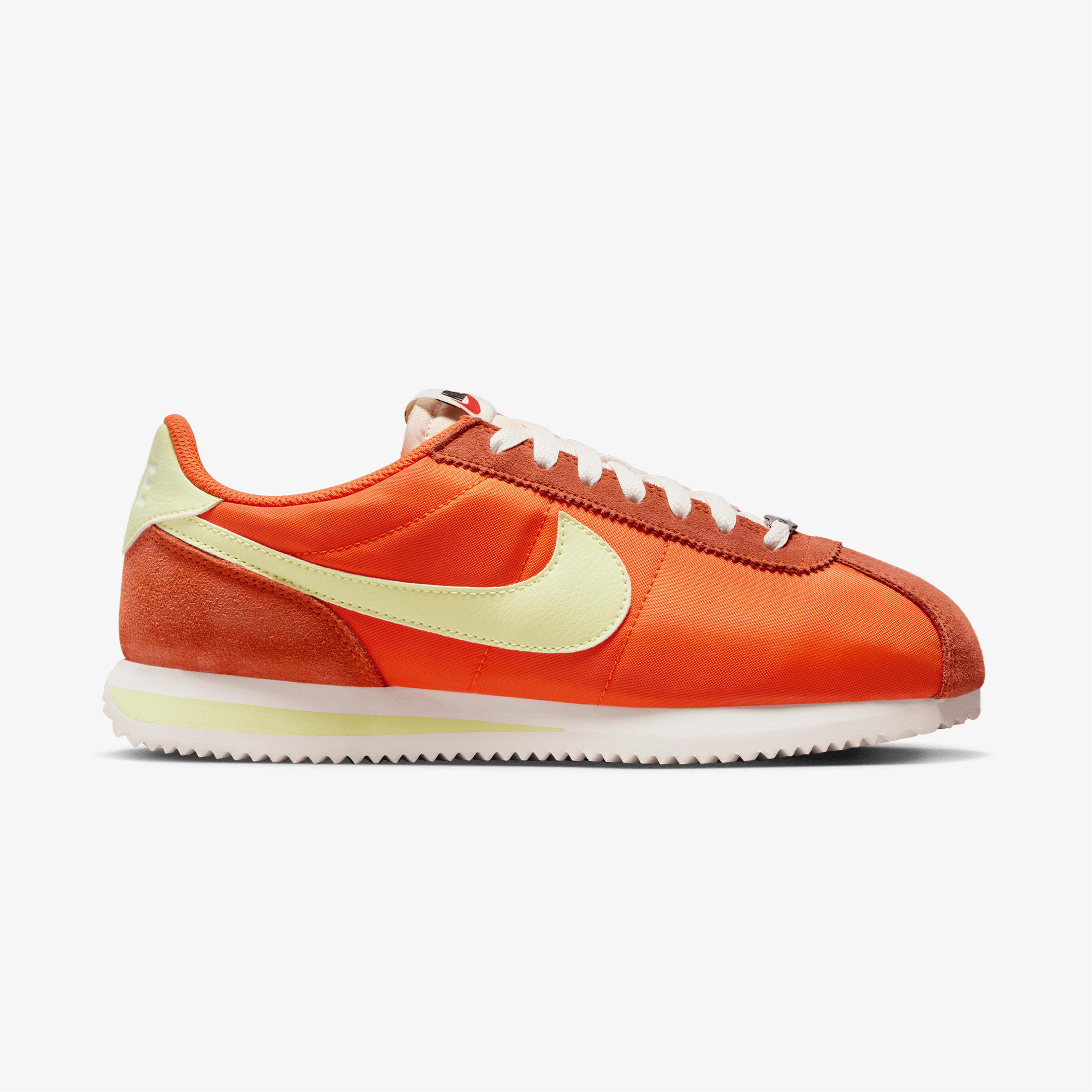Nike Cortez Textile Kadın Turuncu Sneaker