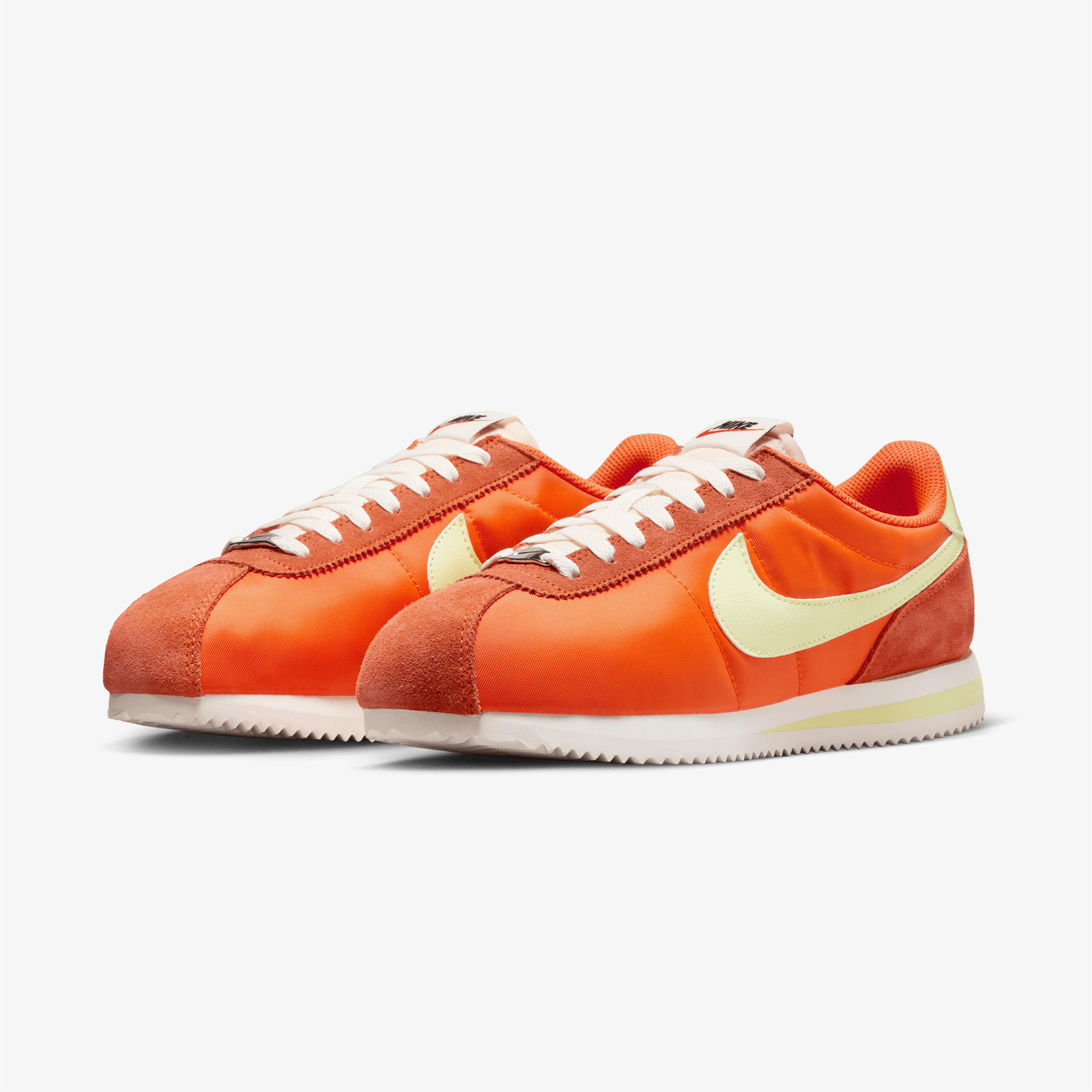 Nike Cortez Textile Kadın Turuncu Sneaker