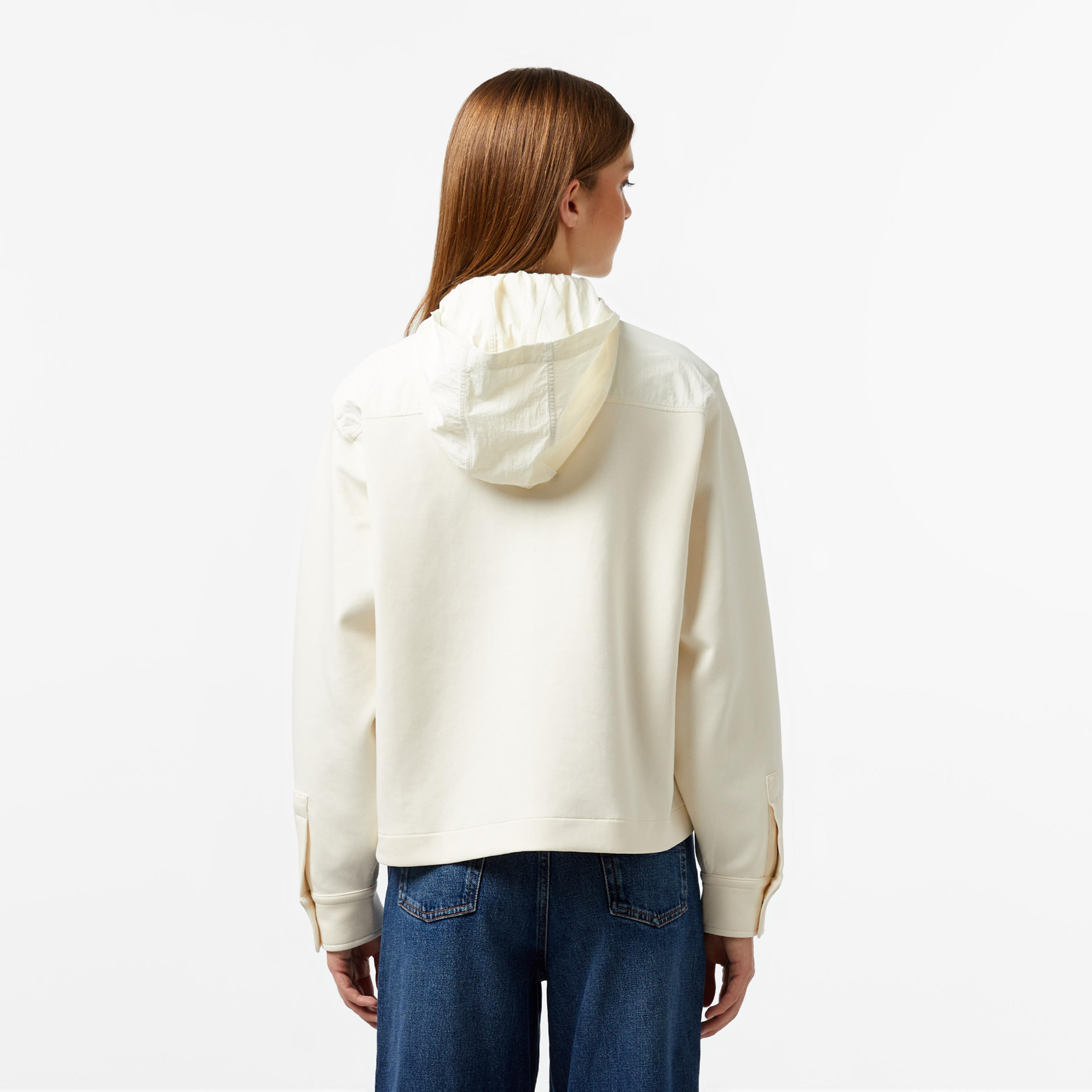 Lacoste Kadın Relaxed Fit Kapüşonlu Beyaz Ceket